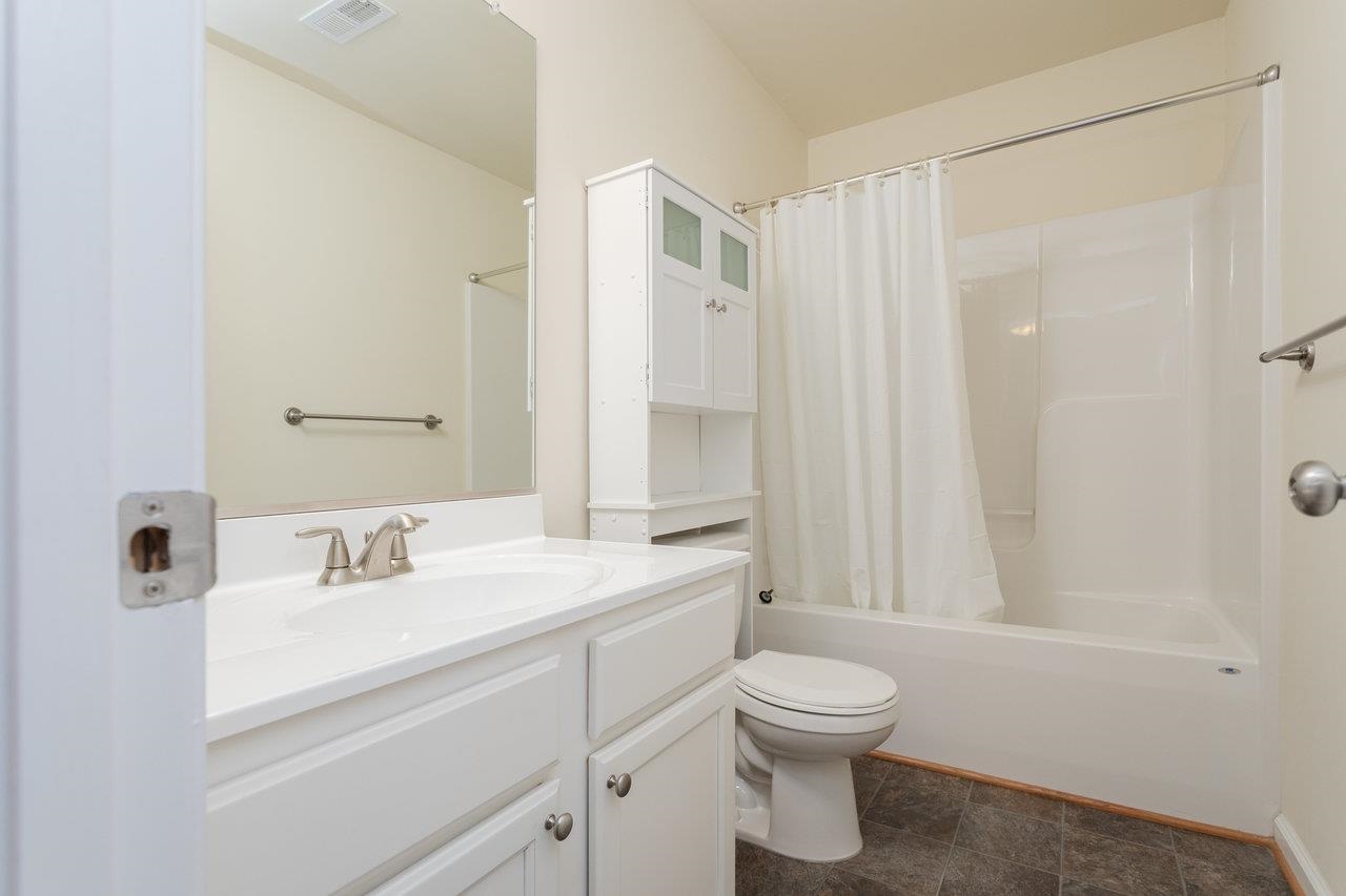 110 JILLIAN LN, PENN LAIRD, Virginia 22846, 4 Bedrooms Bedrooms, ,2 BathroomsBathrooms,Residential,110 JILLIAN LN,665714 MLS # 665714