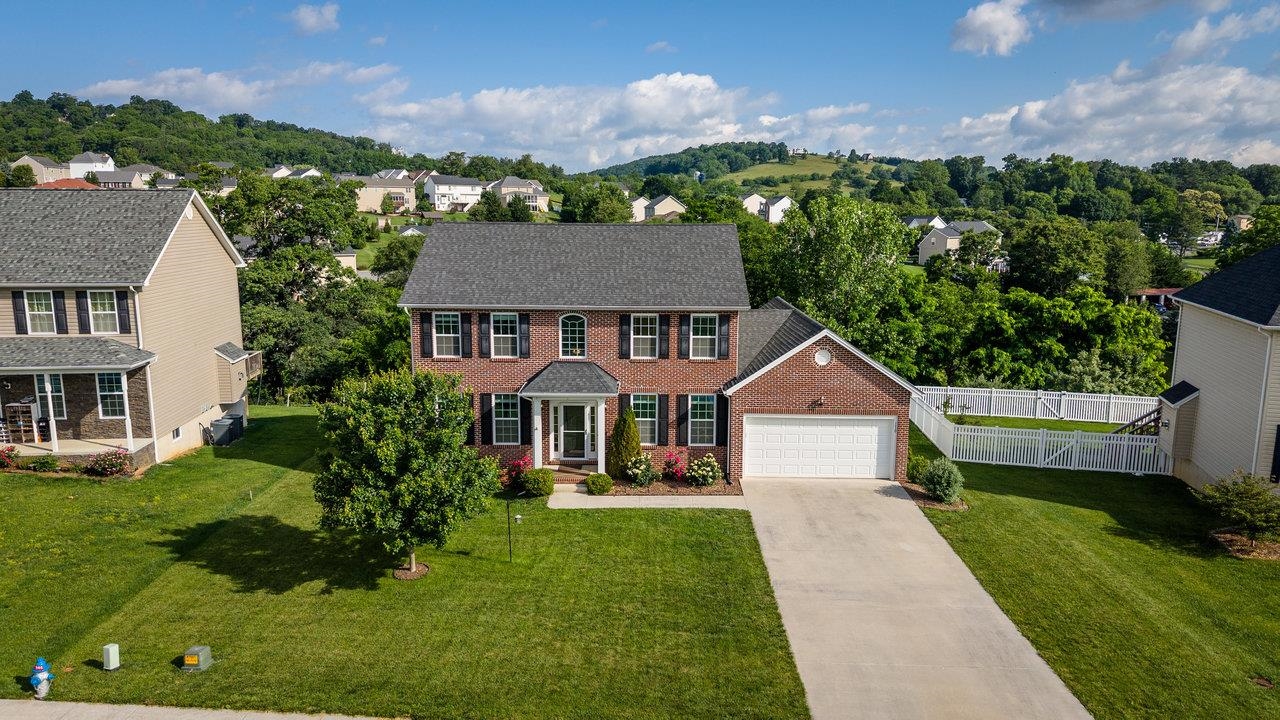 110 JILLIAN LN, PENN LAIRD, Virginia 22846, 4 Bedrooms Bedrooms, ,2 BathroomsBathrooms,Residential,110 JILLIAN LN,665714 MLS # 665714