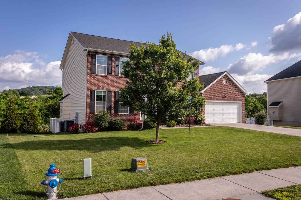 110 JILLIAN LN, PENN LAIRD, Virginia 22846, 4 Bedrooms Bedrooms, ,2 BathroomsBathrooms,Residential,110 JILLIAN LN,665714 MLS # 665714