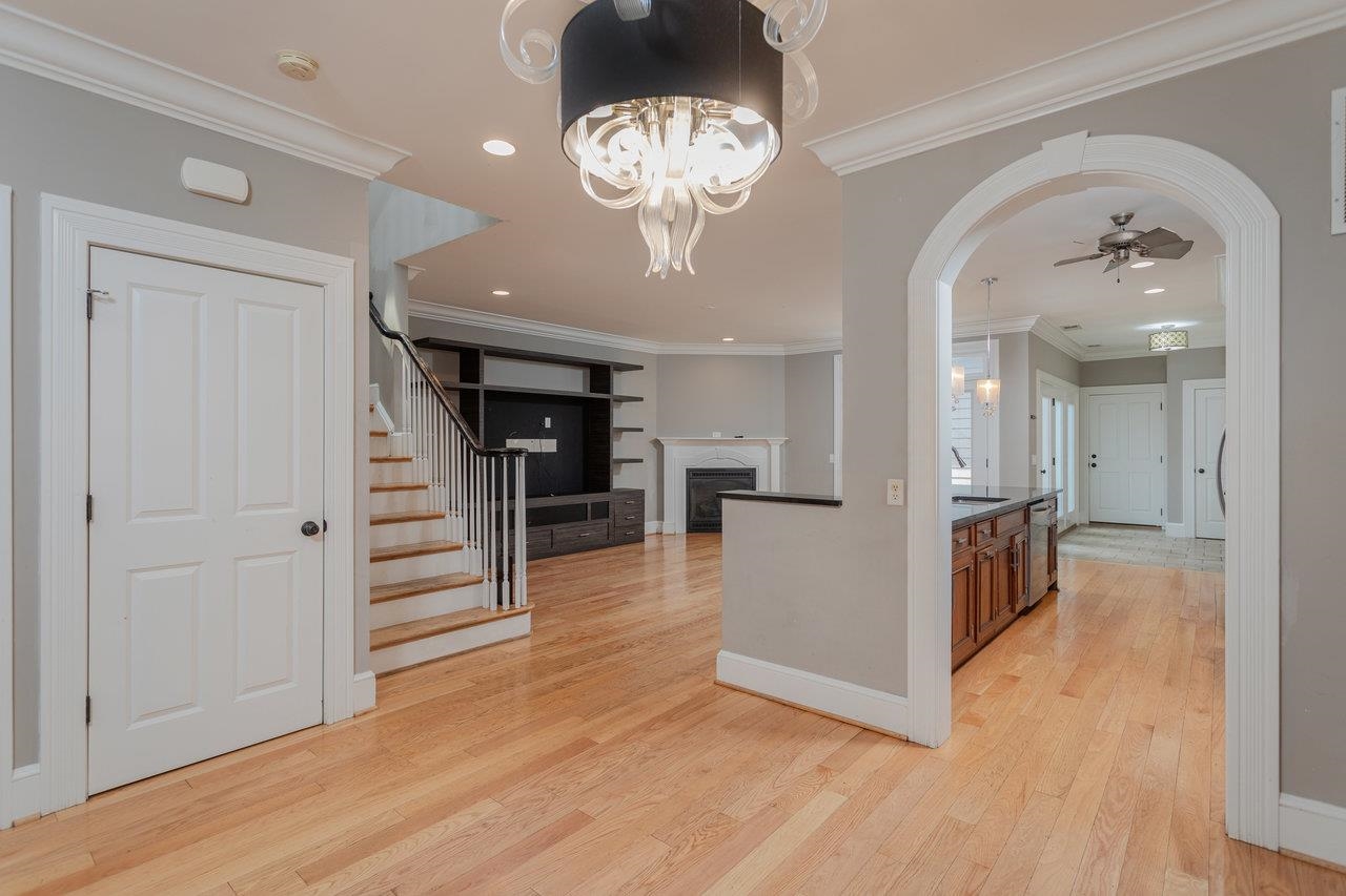 3277 PRESTON SHORE DR, ROCKINGHAM, Virginia 22801, 2 Bedrooms Bedrooms, ,3 BathroomsBathrooms,Residential,3277 PRESTON SHORE DR,665719 MLS # 665719