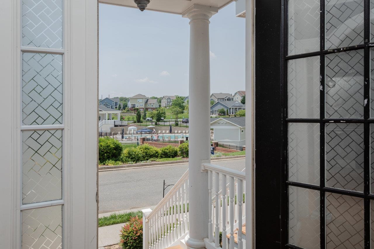 3277 PRESTON SHORE DR, ROCKINGHAM, Virginia 22801, 2 Bedrooms Bedrooms, ,3 BathroomsBathrooms,Residential,3277 PRESTON SHORE DR,665719 MLS # 665719