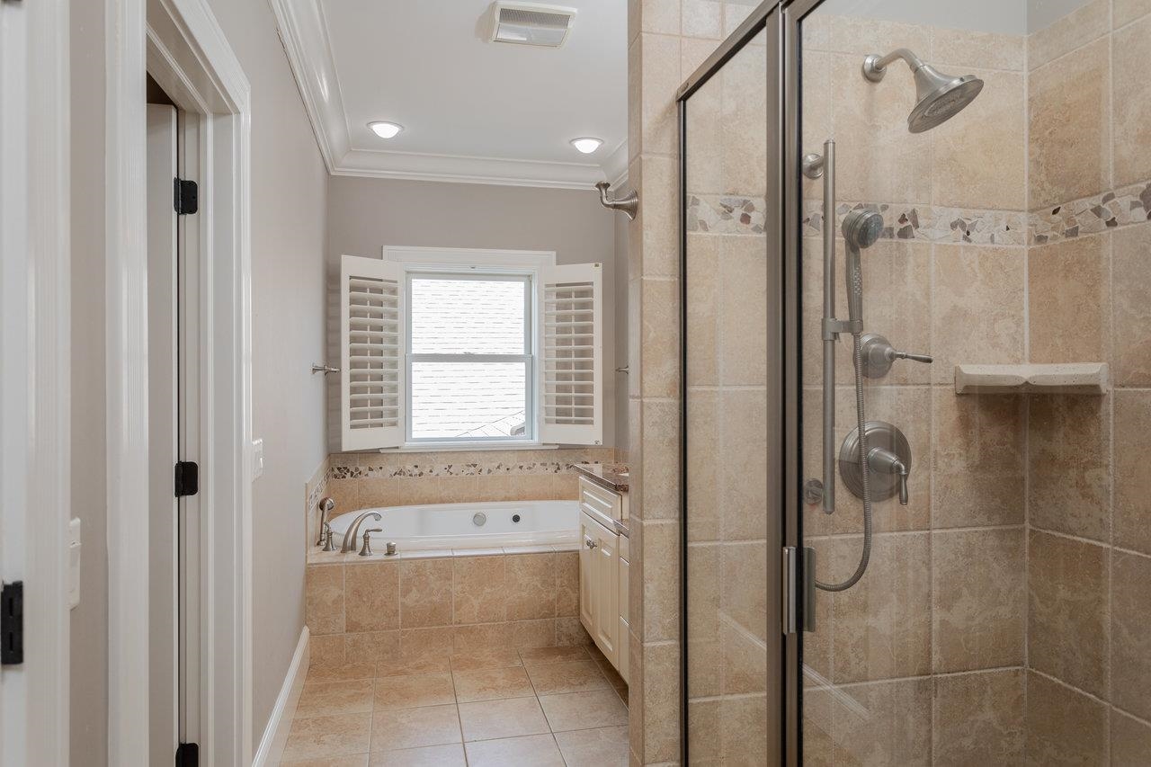 3277 PRESTON SHORE DR, ROCKINGHAM, Virginia 22801, 2 Bedrooms Bedrooms, ,3 BathroomsBathrooms,Residential,3277 PRESTON SHORE DR,665719 MLS # 665719