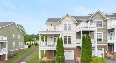 2126 SUNDOWN PL, CHARLOTTESVILLE, Virginia 22911, 3 Bedrooms Bedrooms, ,2 BathroomsBathrooms,Residential,2126 SUNDOWN PL,665721 MLS # 665721