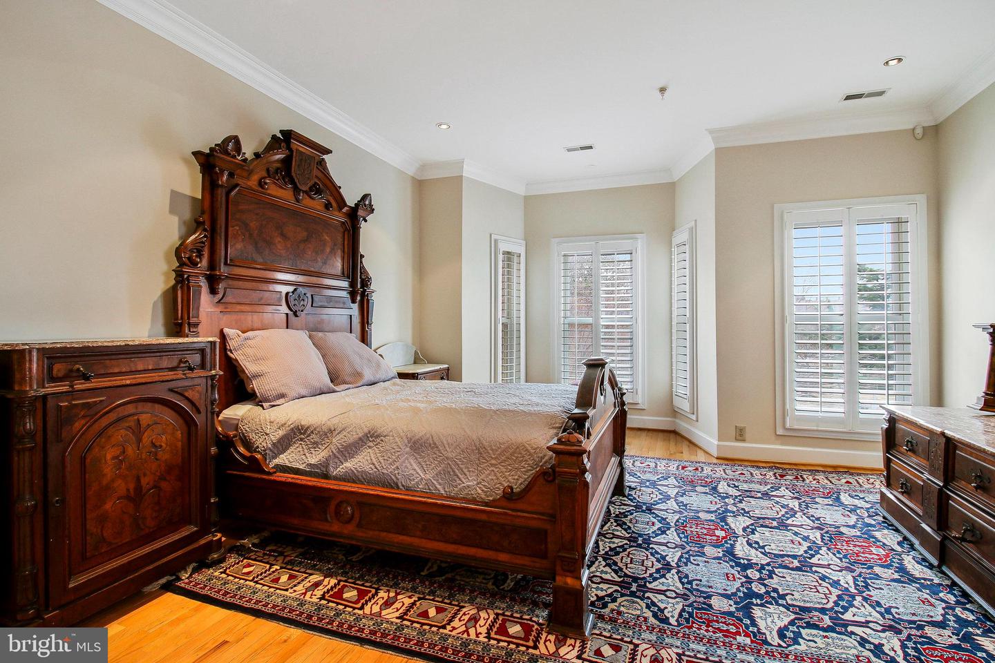 206 D ST SE, WASHINGTON, District Of Columbia 20003, 5 Bedrooms Bedrooms, ,4 BathroomsBathrooms,Residential,For sale,206 D ST SE,DCDC2153960 MLS # DCDC2153960