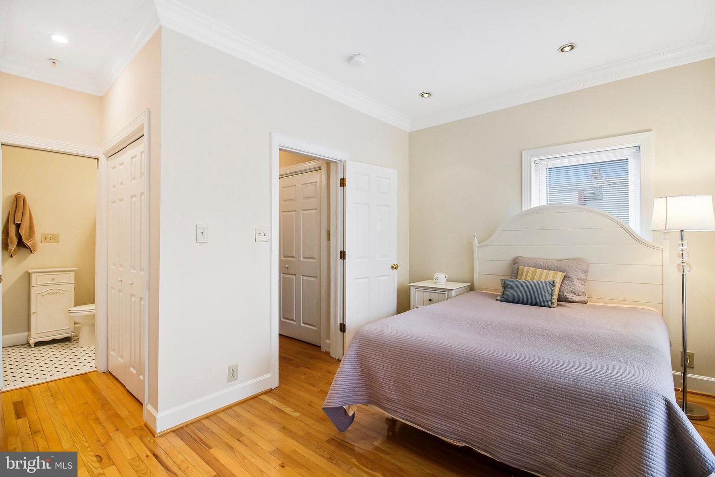 206 D ST SE, WASHINGTON, District Of Columbia 20003, 5 Bedrooms Bedrooms, ,4 BathroomsBathrooms,Residential,For sale,206 D ST SE,DCDC2153960 MLS # DCDC2153960