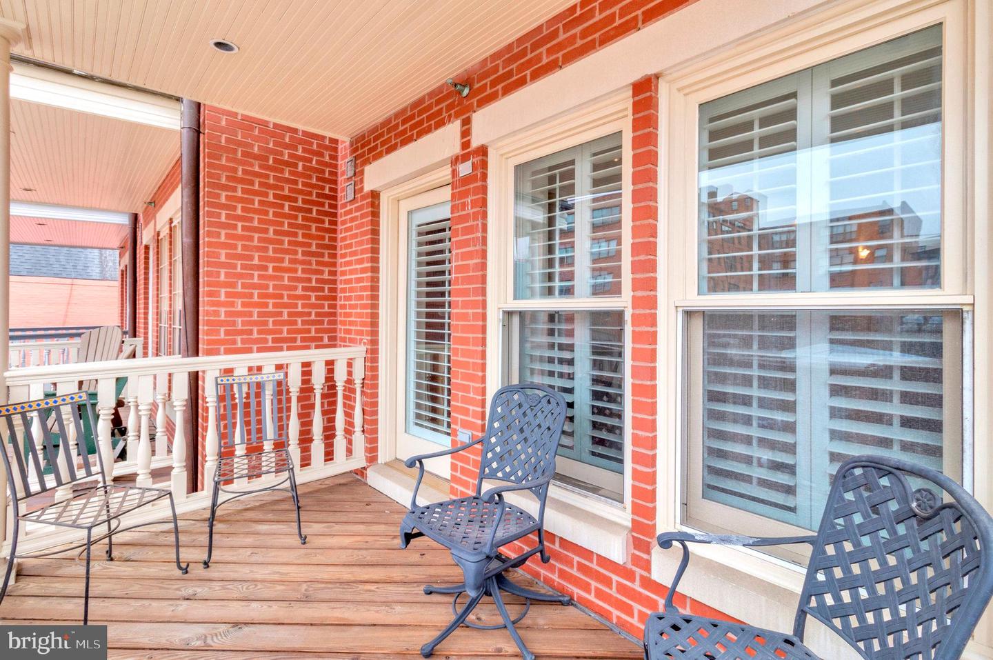 206 D ST SE, WASHINGTON, District Of Columbia 20003, 5 Bedrooms Bedrooms, ,4 BathroomsBathrooms,Residential,For sale,206 D ST SE,DCDC2153960 MLS # DCDC2153960
