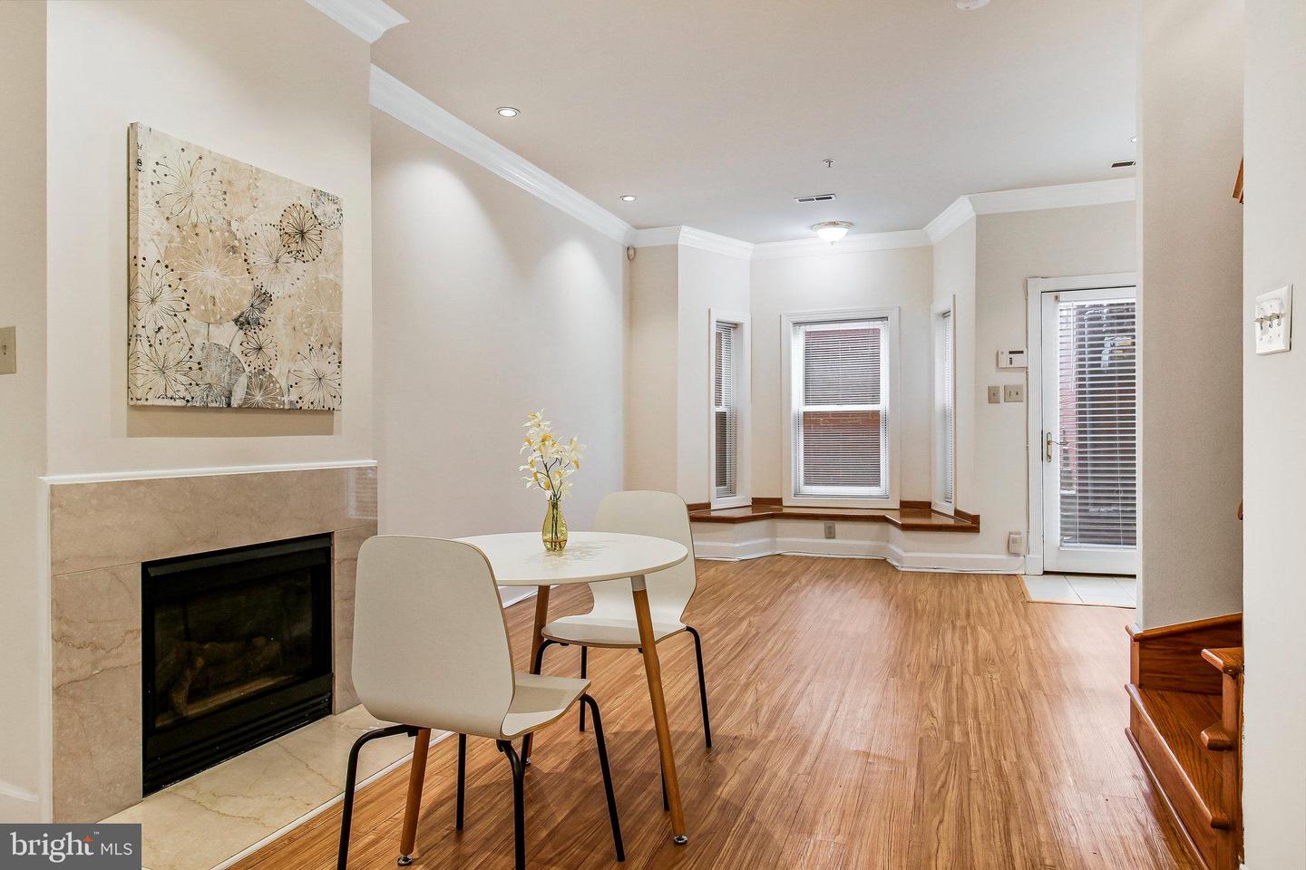 206 D ST SE, WASHINGTON, District Of Columbia 20003, 5 Bedrooms Bedrooms, ,4 BathroomsBathrooms,Residential,For sale,206 D ST SE,DCDC2153960 MLS # DCDC2153960