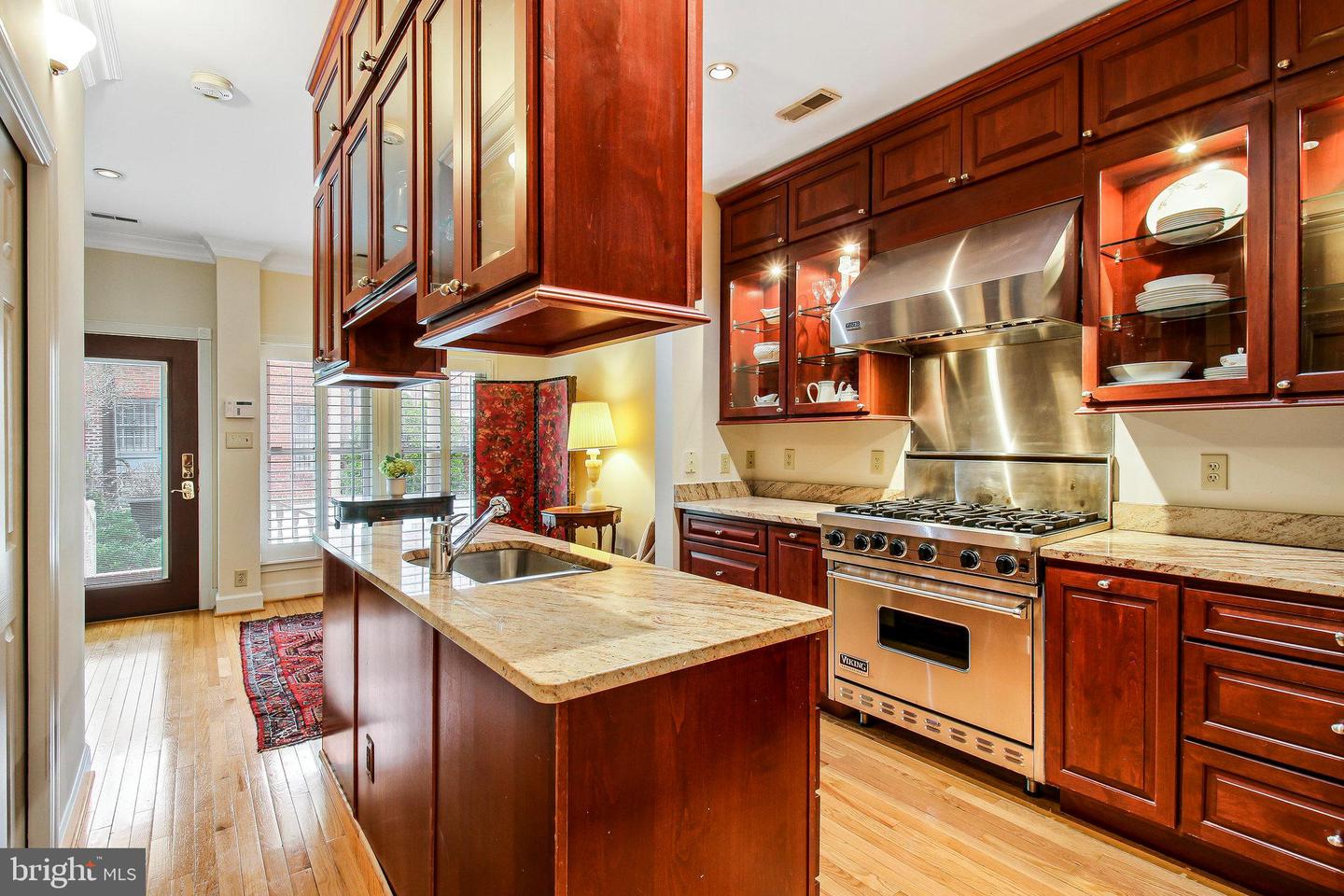 206 D ST SE, WASHINGTON, District Of Columbia 20003, 5 Bedrooms Bedrooms, ,4 BathroomsBathrooms,Residential,For sale,206 D ST SE,DCDC2153960 MLS # DCDC2153960