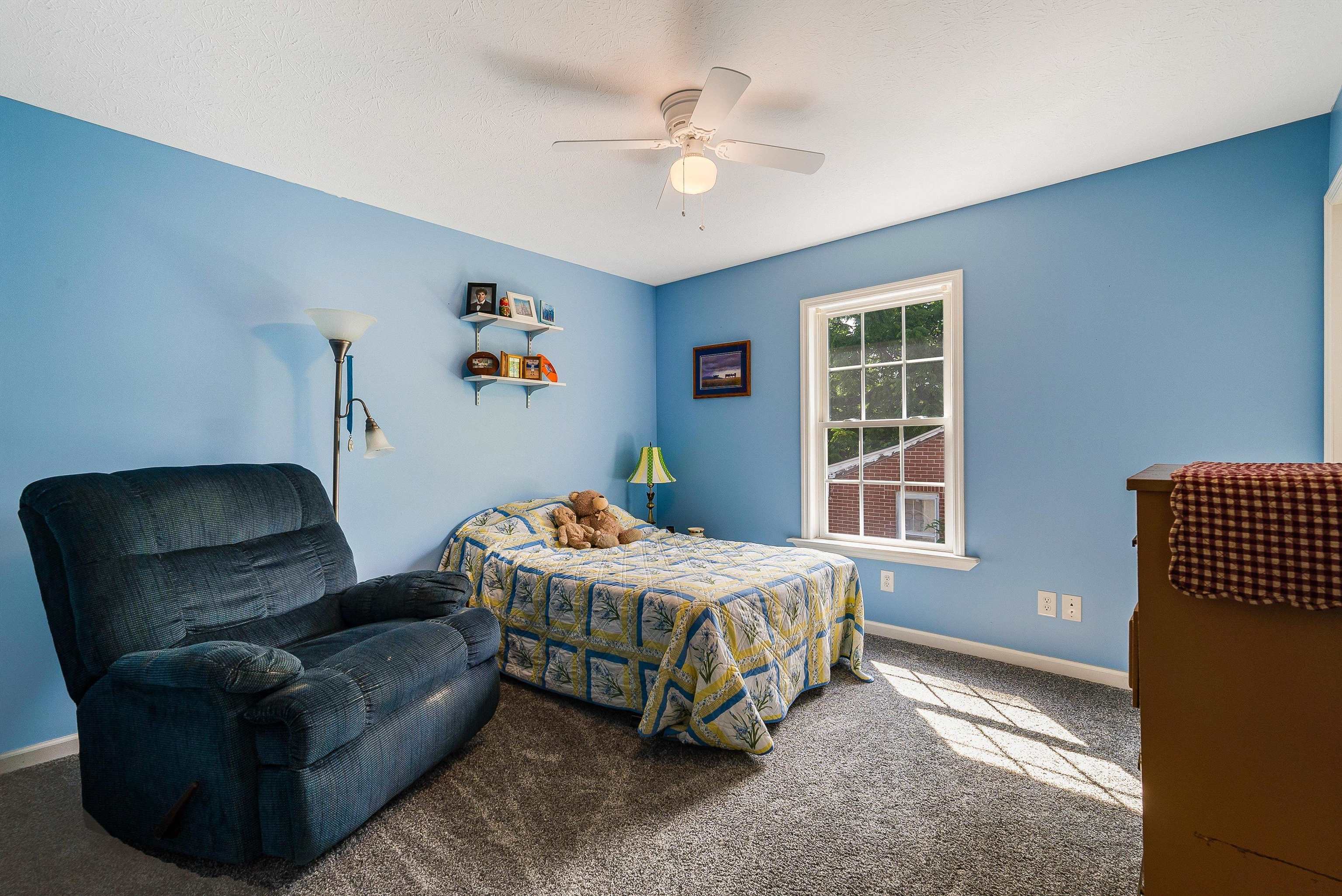 725 MINEOLA ST, STAUNTON, Virginia 24401, 3 Bedrooms Bedrooms, ,2 BathroomsBathrooms,Residential,725 MINEOLA ST,665725 MLS # 665725