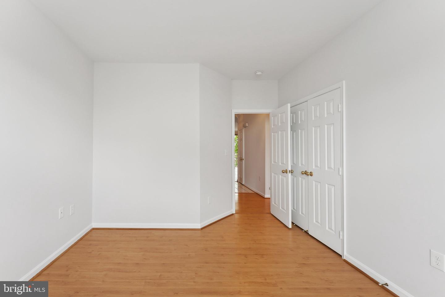2103 HIGHCOURT LN #303, HERNDON, Virginia 20170, 2 Bedrooms Bedrooms, ,2 BathroomsBathrooms,Residential,For sale,2103 HIGHCOURT LN #303,VAFX2224198 MLS # VAFX2224198