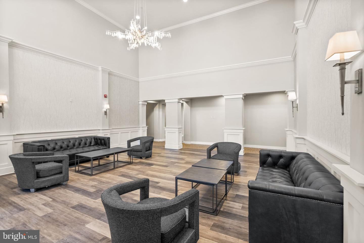 1418 N RHODES ST #B105, ARLINGTON, Virginia 22209, 2 Bedrooms Bedrooms, ,2 BathroomsBathrooms,Residential,For sale,1418 N RHODES ST #B105,VAAR2055808 MLS # VAAR2055808
