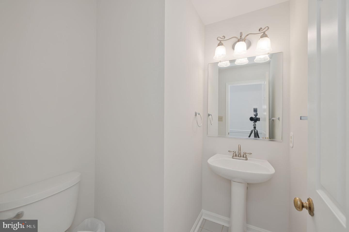 5970 NORHAM DR, ALEXANDRIA, Virginia 22315, 3 Bedrooms Bedrooms, ,2 BathroomsBathrooms,Residential,For sale,5970 NORHAM DR,VAFX2233374 MLS # VAFX2233374