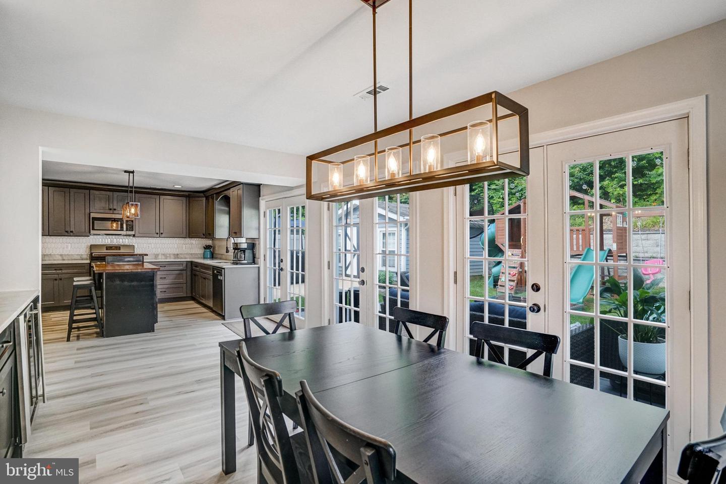 6022 RIXEY DR, ALEXANDRIA, Virginia 22303, 4 Bedrooms Bedrooms, ,3 BathroomsBathrooms,Residential,For sale,6022 RIXEY DR,VAFX2233438 MLS # VAFX2233438