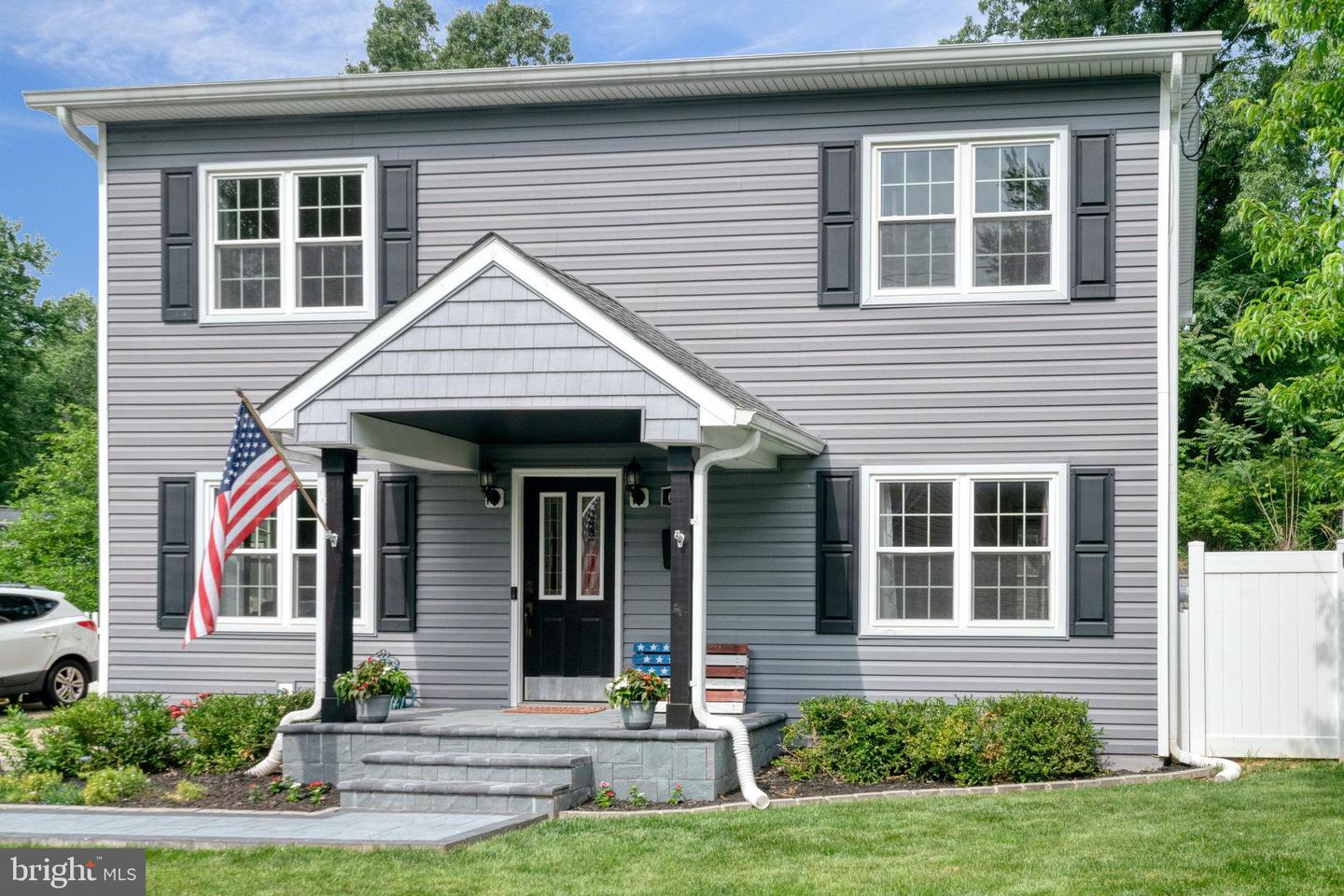 6022 RIXEY DR, ALEXANDRIA, Virginia 22303, 4 Bedrooms Bedrooms, ,3 BathroomsBathrooms,Residential,For sale,6022 RIXEY DR,VAFX2233438 MLS # VAFX2233438