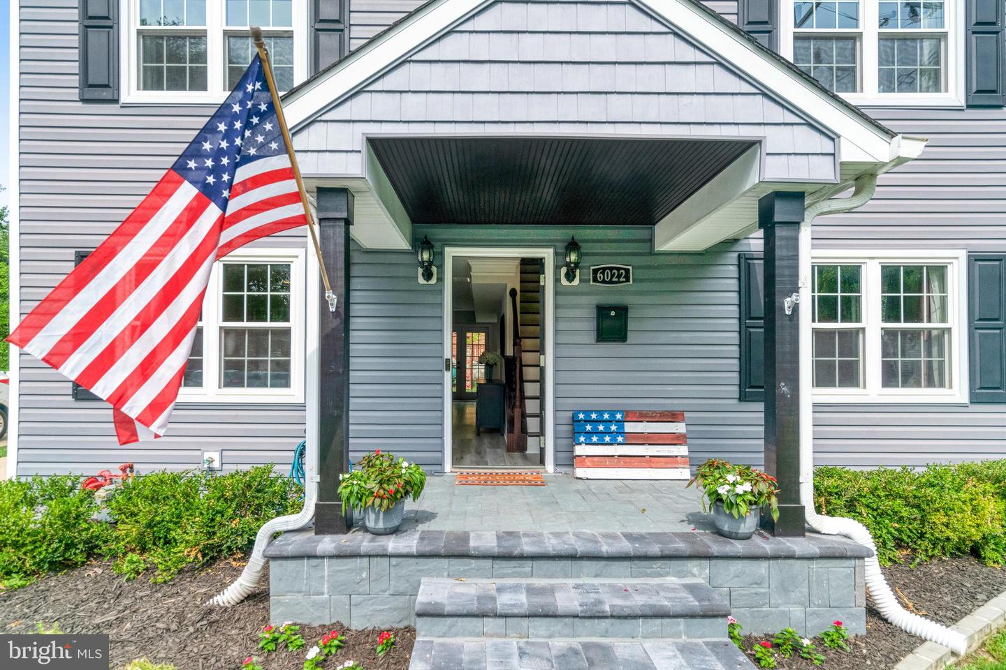 6022 RIXEY DR, ALEXANDRIA, Virginia 22303, 4 Bedrooms Bedrooms, ,3 BathroomsBathrooms,Residential,For sale,6022 RIXEY DR,VAFX2233438 MLS # VAFX2233438