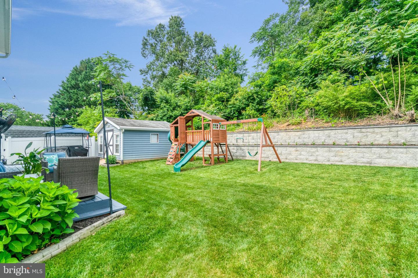 6022 RIXEY DR, ALEXANDRIA, Virginia 22303, 4 Bedrooms Bedrooms, ,3 BathroomsBathrooms,Residential,For sale,6022 RIXEY DR,VAFX2233438 MLS # VAFX2233438