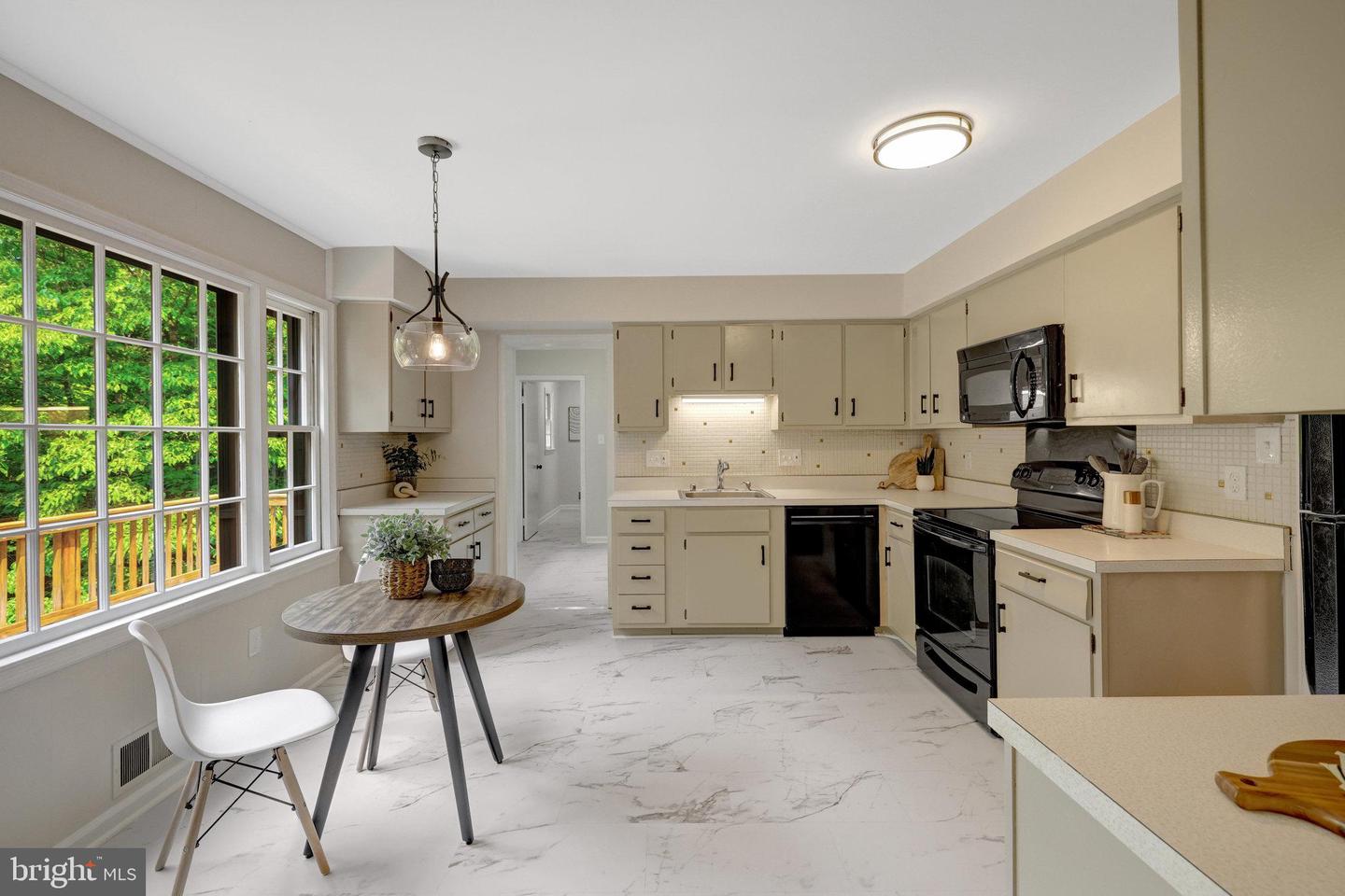 3731 ACOSTA RD, FAIRFAX, Virginia 22031, 5 Bedrooms Bedrooms, ,3 BathroomsBathrooms,Residential,For sale,3731 ACOSTA RD,VAFX2238808 MLS # VAFX2238808
