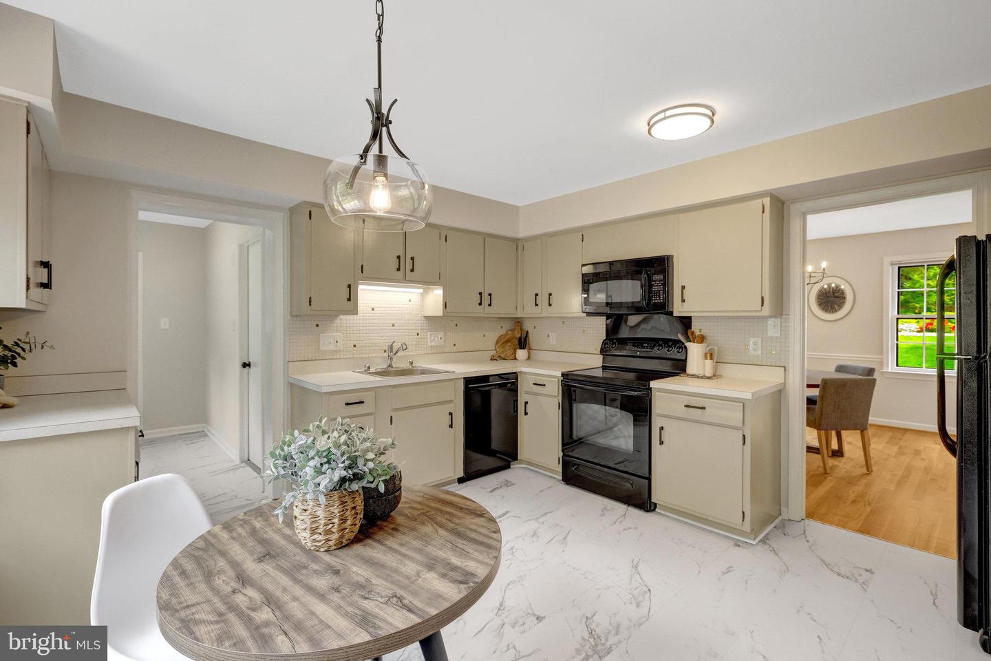 3731 ACOSTA RD, FAIRFAX, Virginia 22031, 5 Bedrooms Bedrooms, ,3 BathroomsBathrooms,Residential,For sale,3731 ACOSTA RD,VAFX2238808 MLS # VAFX2238808