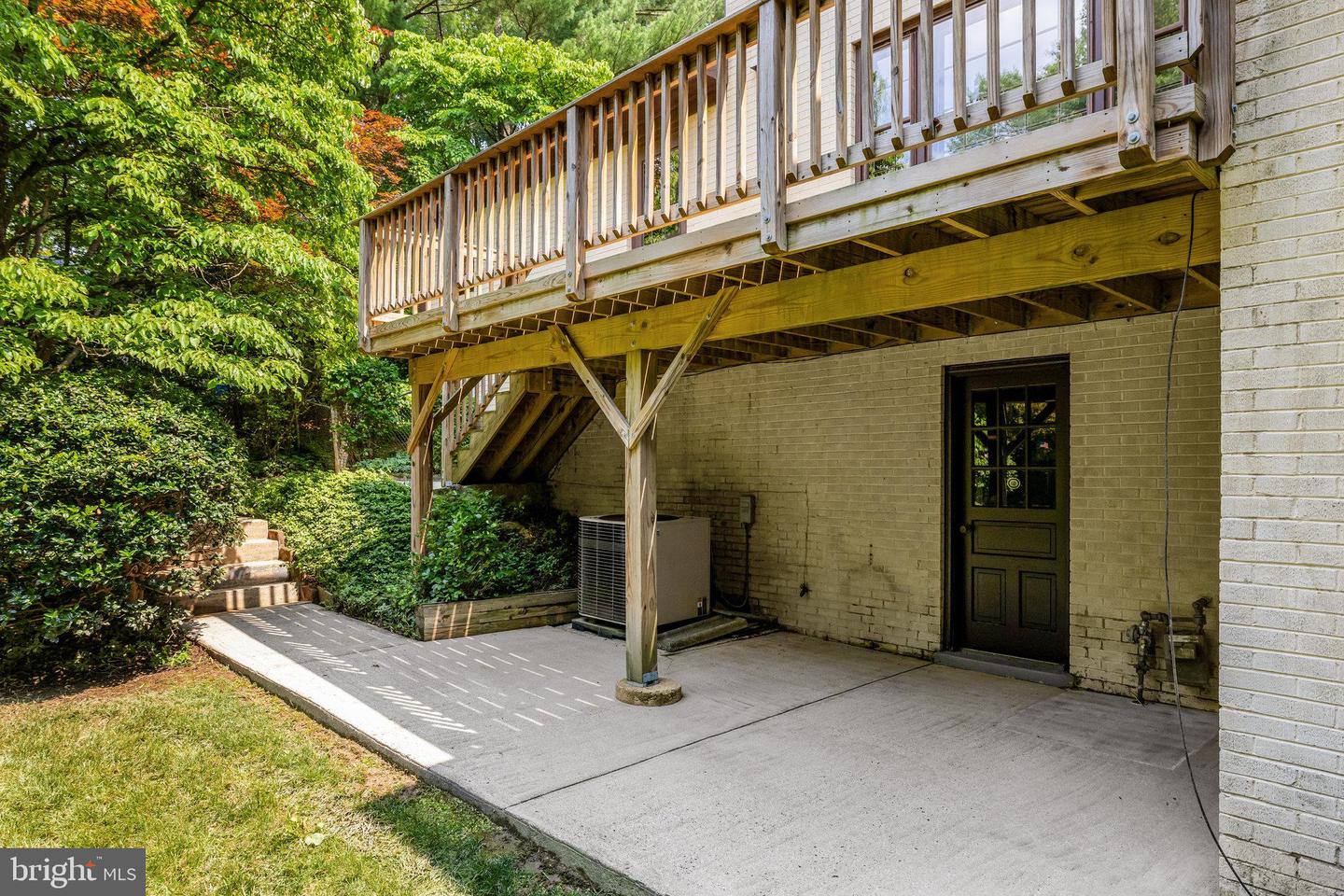 3731 ACOSTA RD, FAIRFAX, Virginia 22031, 5 Bedrooms Bedrooms, ,3 BathroomsBathrooms,Residential,For sale,3731 ACOSTA RD,VAFX2238808 MLS # VAFX2238808