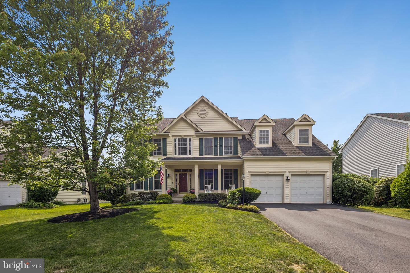 12649 VICTORY LAKES LOOP, BRISTOW, Virginia 20136, 4 Bedrooms Bedrooms, ,2 BathroomsBathrooms,Residential,For sale,12649 VICTORY LAKES LOOP,VAPW2094538 MLS # VAPW2094538