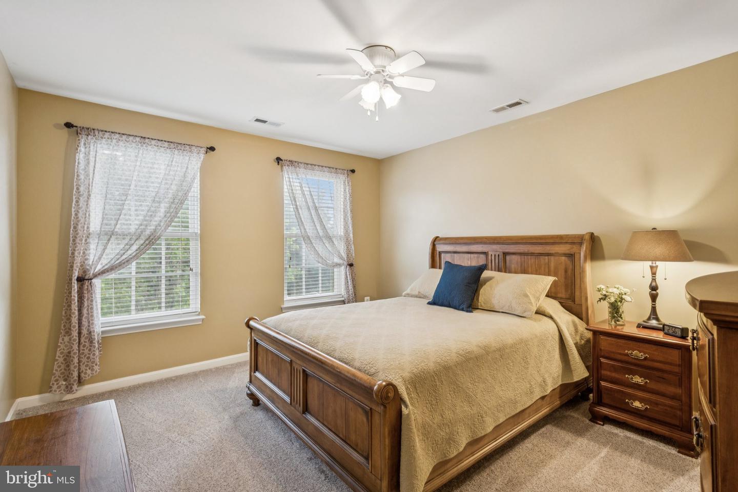 12649 VICTORY LAKES LOOP, BRISTOW, Virginia 20136, 4 Bedrooms Bedrooms, ,2 BathroomsBathrooms,Residential,For sale,12649 VICTORY LAKES LOOP,VAPW2094538 MLS # VAPW2094538