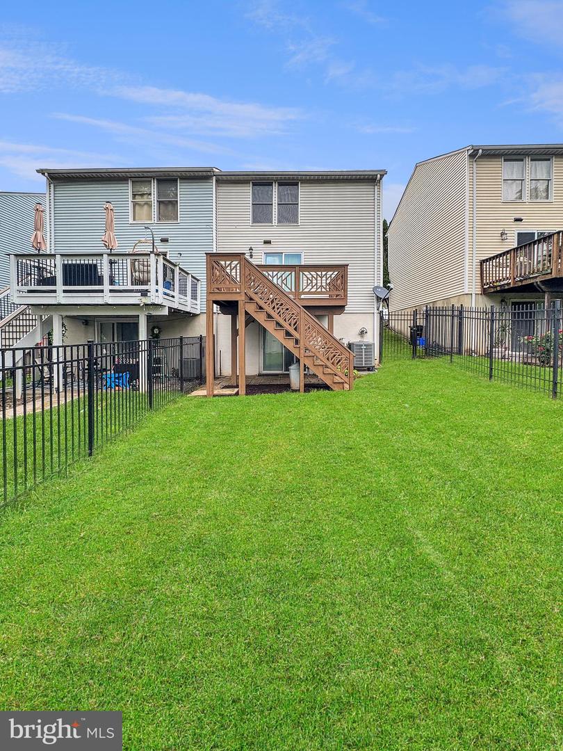 7 E HART ST, WINCHESTER, Virginia 22601, 2 Bedrooms Bedrooms, ,2 BathroomsBathrooms,Residential,For sale,7 E HART ST,VAWI2007676 MLS # VAWI2007676