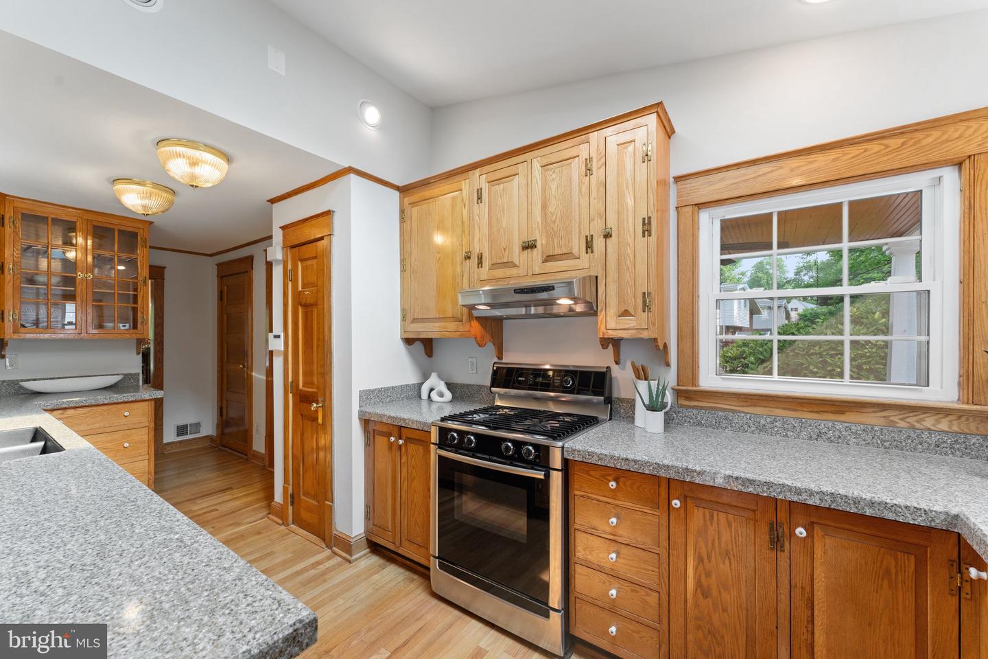 609 PROSPECT PL, ALEXANDRIA, Virginia 22304, 5 Bedrooms Bedrooms, ,3 BathroomsBathrooms,Residential,For sale,609 PROSPECT PL,VAAX2045578 MLS # VAAX2045578