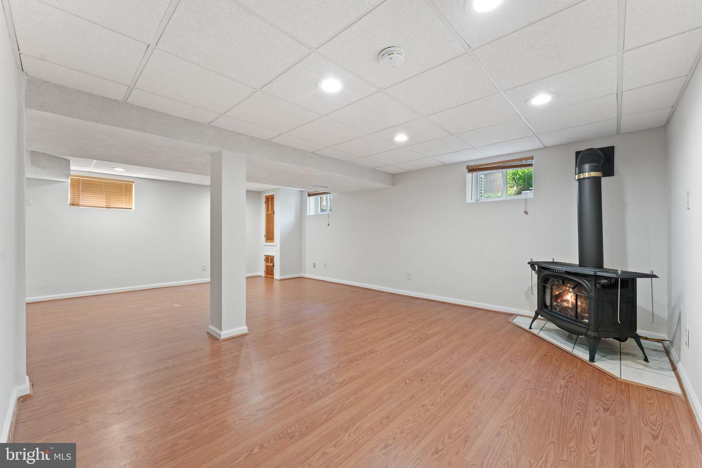 609 PROSPECT PL, ALEXANDRIA, Virginia 22304, 5 Bedrooms Bedrooms, ,3 BathroomsBathrooms,Residential,For sale,609 PROSPECT PL,VAAX2045578 MLS # VAAX2045578