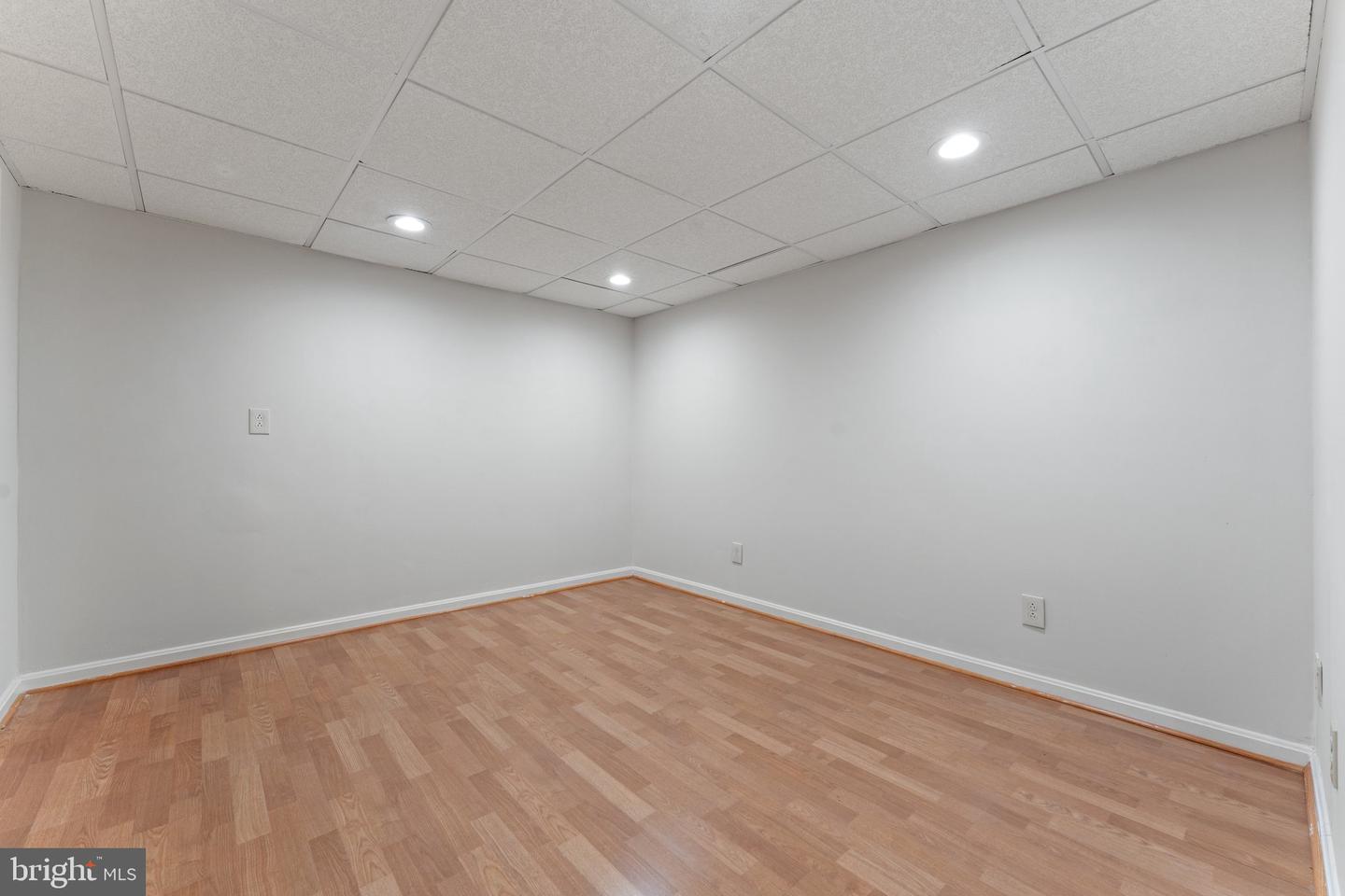 609 PROSPECT PL, ALEXANDRIA, Virginia 22304, 5 Bedrooms Bedrooms, ,3 BathroomsBathrooms,Residential,For sale,609 PROSPECT PL,VAAX2045578 MLS # VAAX2045578
