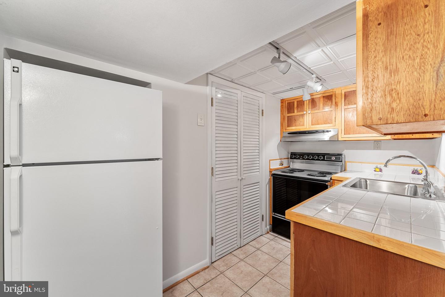 609 PROSPECT PL, ALEXANDRIA, Virginia 22304, 5 Bedrooms Bedrooms, ,3 BathroomsBathrooms,Residential,For sale,609 PROSPECT PL,VAAX2045578 MLS # VAAX2045578