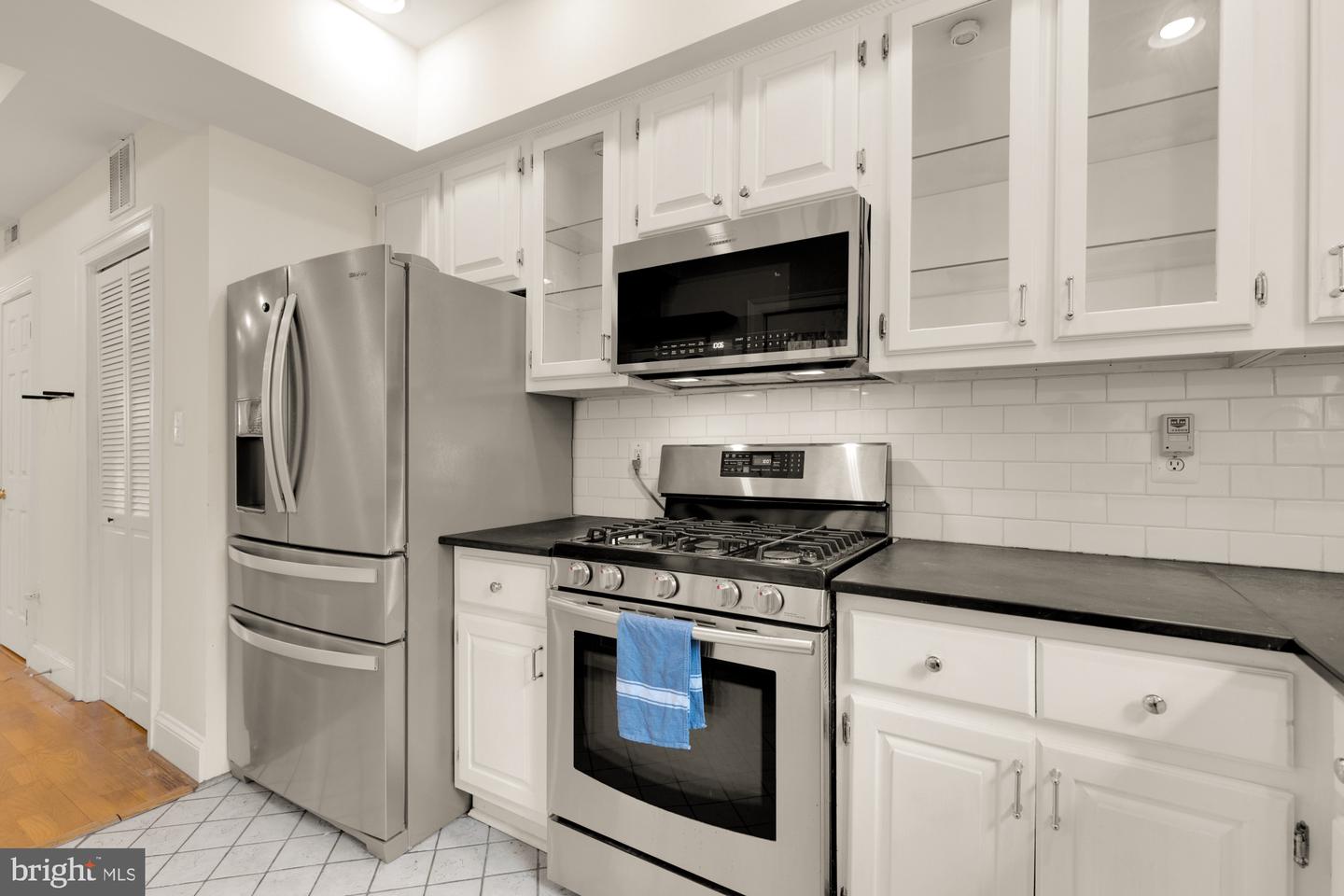1239 WYLIE ST NE, WASHINGTON, District Of Columbia 20002, 2 Bedrooms Bedrooms, ,1 BathroomBathrooms,Residential,For sale,1239 WYLIE ST NE,DCDC2202426 MLS # DCDC2202426