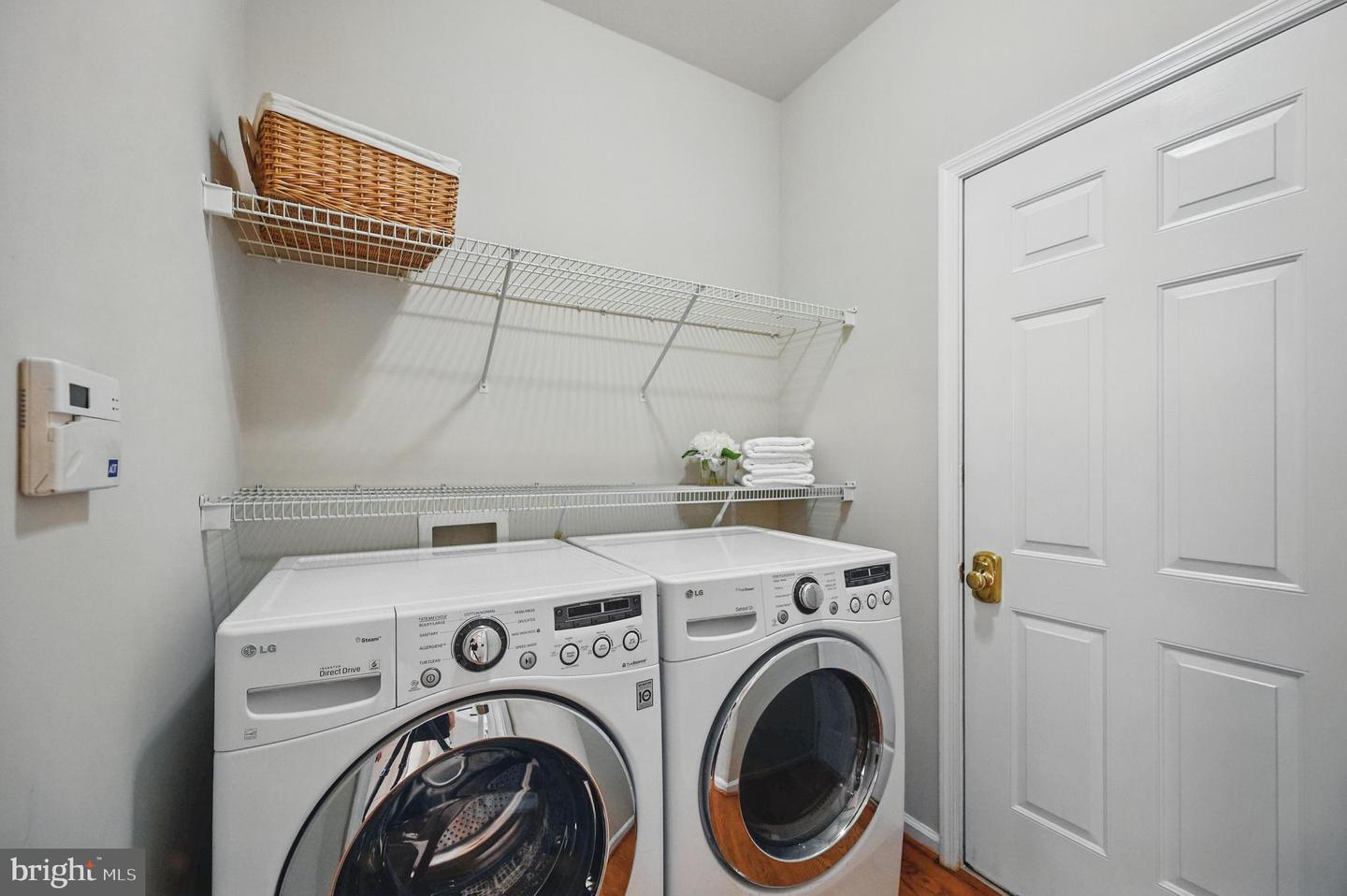 10861 HUNTER GATE WAY, RESTON, Virginia 20194, 4 Bedrooms Bedrooms, ,3 BathroomsBathrooms,Residential,For sale,10861 HUNTER GATE WAY,VAFX2243380 MLS # VAFX2243380