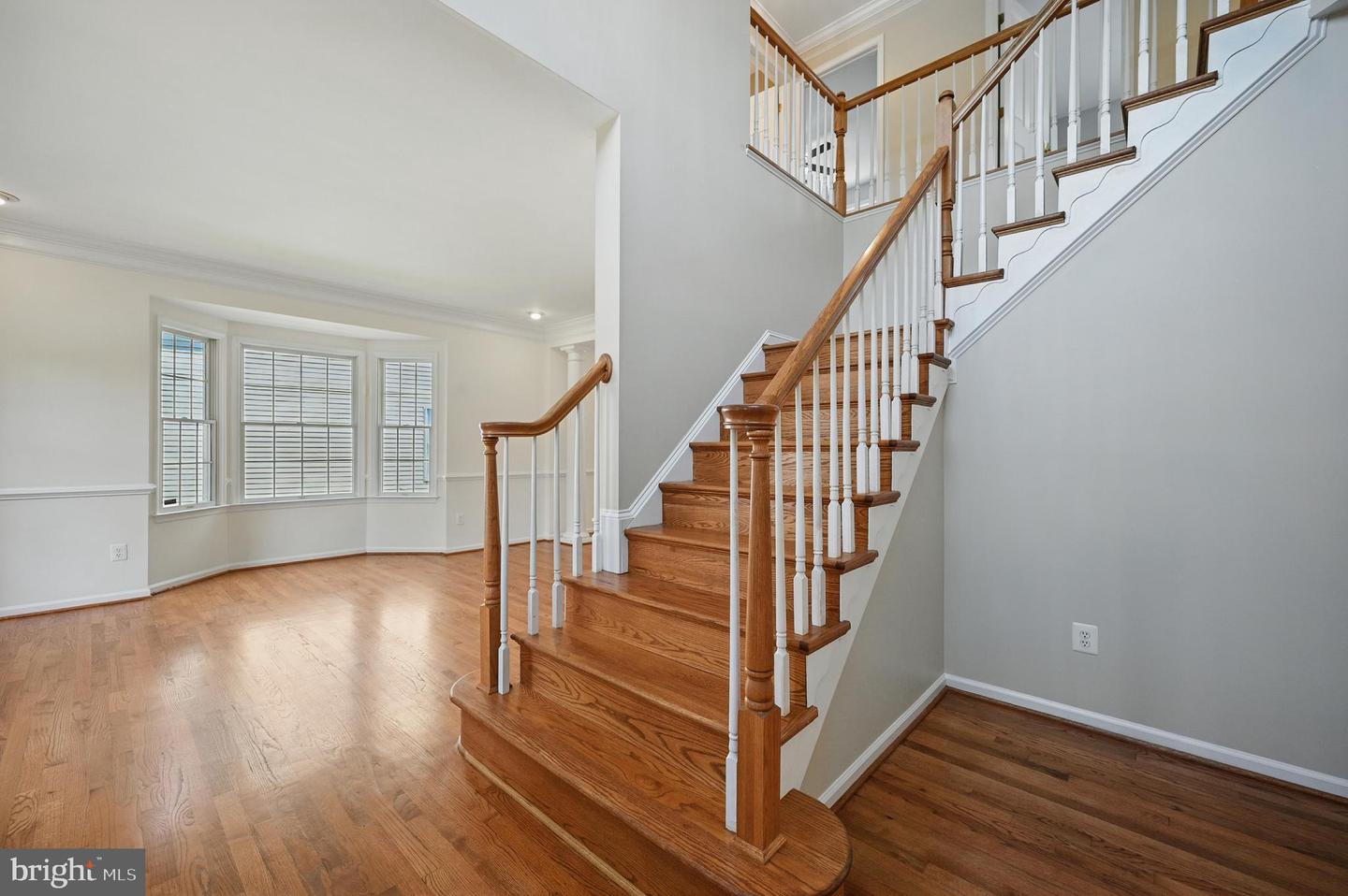 10861 HUNTER GATE WAY, RESTON, Virginia 20194, 4 Bedrooms Bedrooms, ,3 BathroomsBathrooms,Residential,For sale,10861 HUNTER GATE WAY,VAFX2243380 MLS # VAFX2243380