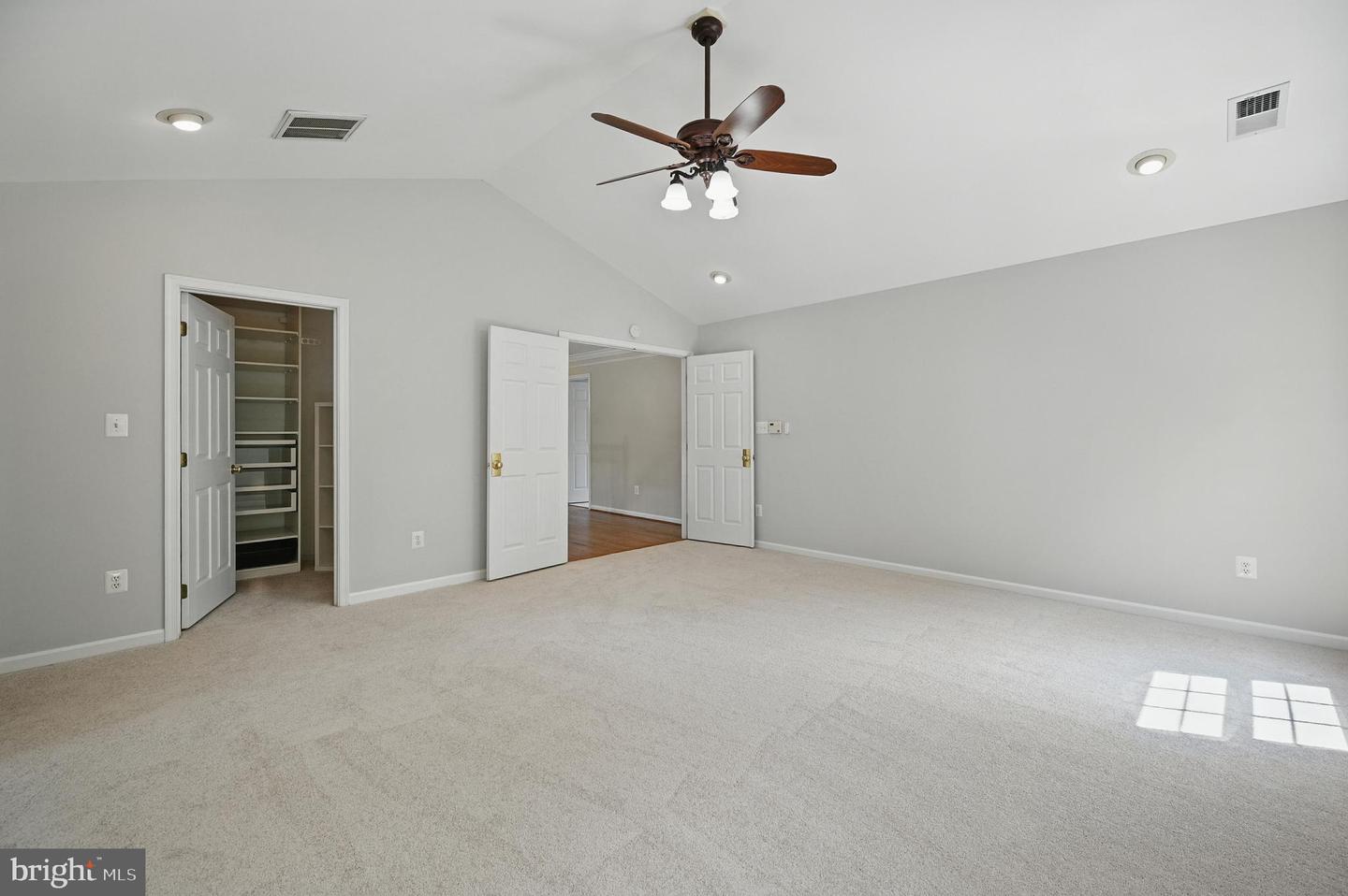 10861 HUNTER GATE WAY, RESTON, Virginia 20194, 4 Bedrooms Bedrooms, ,3 BathroomsBathrooms,Residential,For sale,10861 HUNTER GATE WAY,VAFX2243380 MLS # VAFX2243380
