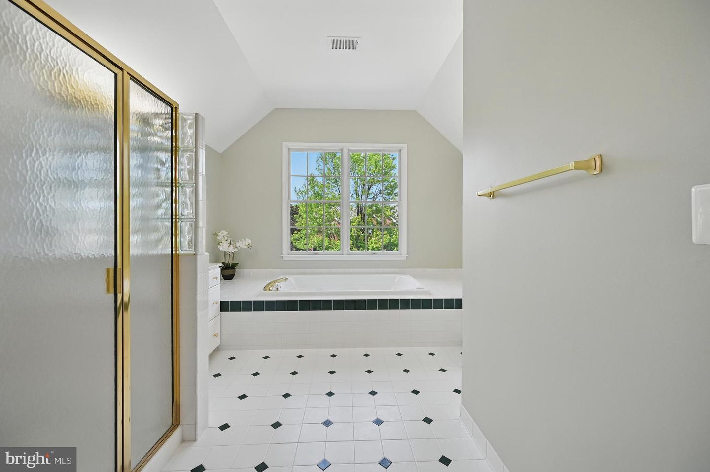 10861 HUNTER GATE WAY, RESTON, Virginia 20194, 4 Bedrooms Bedrooms, ,3 BathroomsBathrooms,Residential,For sale,10861 HUNTER GATE WAY,VAFX2243380 MLS # VAFX2243380