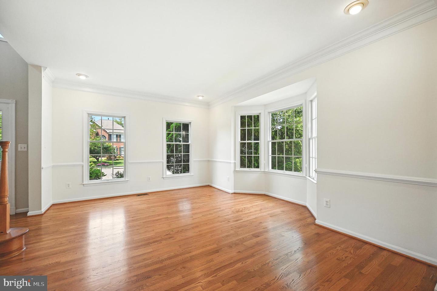 10861 HUNTER GATE WAY, RESTON, Virginia 20194, 4 Bedrooms Bedrooms, ,3 BathroomsBathrooms,Residential,For sale,10861 HUNTER GATE WAY,VAFX2243380 MLS # VAFX2243380