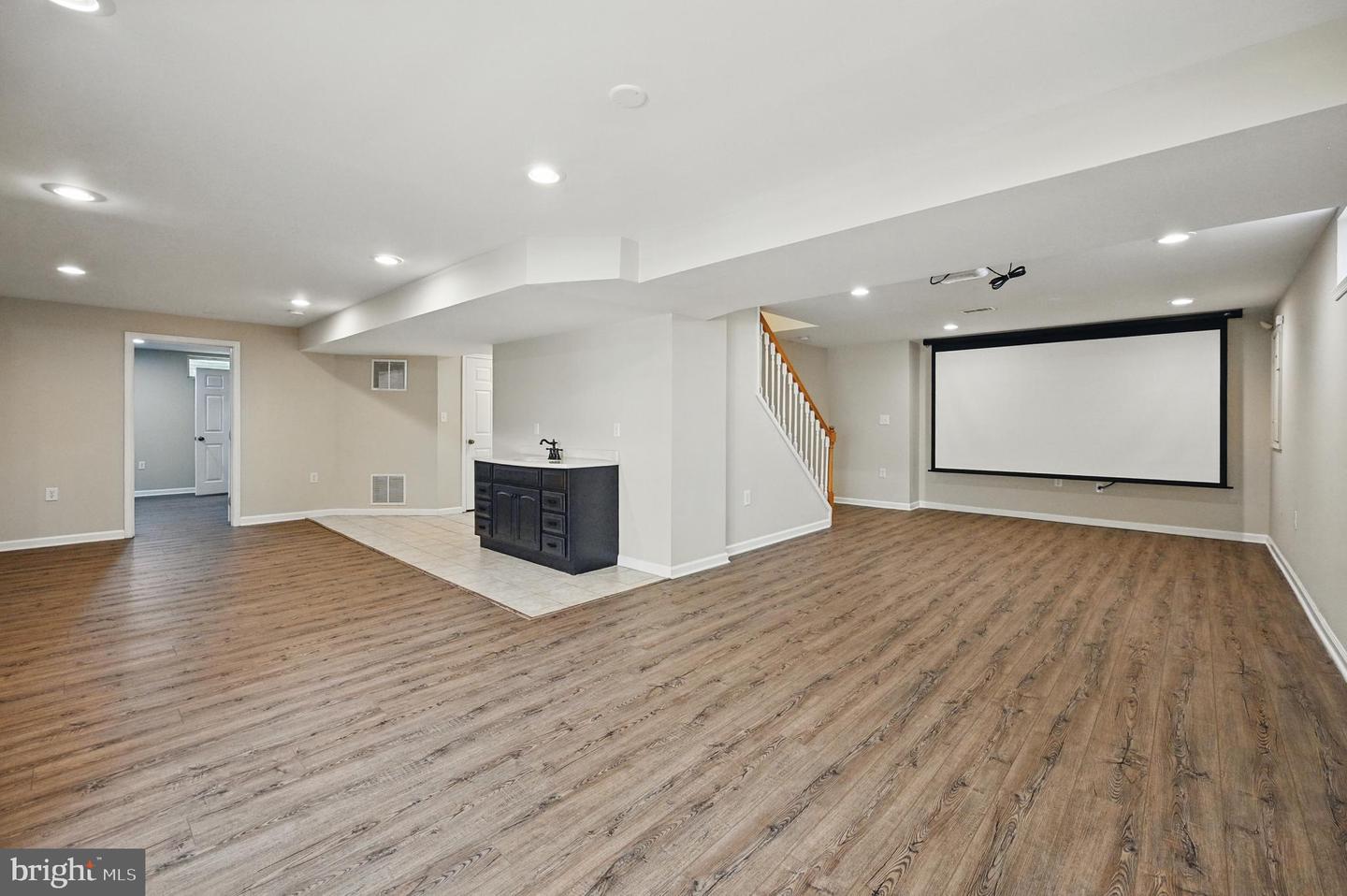 10861 HUNTER GATE WAY, RESTON, Virginia 20194, 4 Bedrooms Bedrooms, ,3 BathroomsBathrooms,Residential,For sale,10861 HUNTER GATE WAY,VAFX2243380 MLS # VAFX2243380