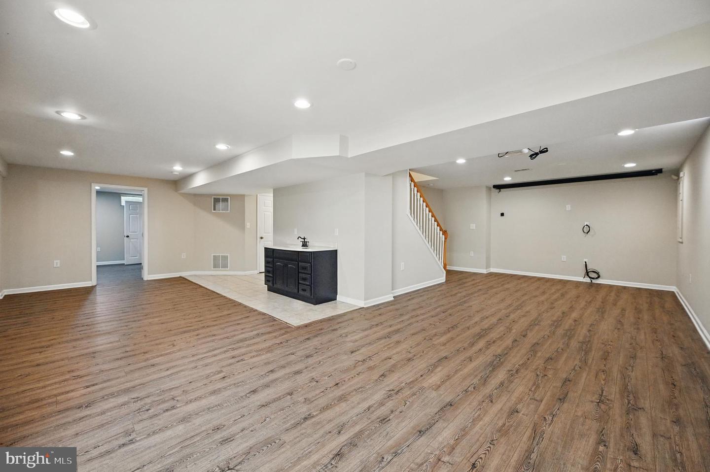 10861 HUNTER GATE WAY, RESTON, Virginia 20194, 4 Bedrooms Bedrooms, ,3 BathroomsBathrooms,Residential,For sale,10861 HUNTER GATE WAY,VAFX2243380 MLS # VAFX2243380