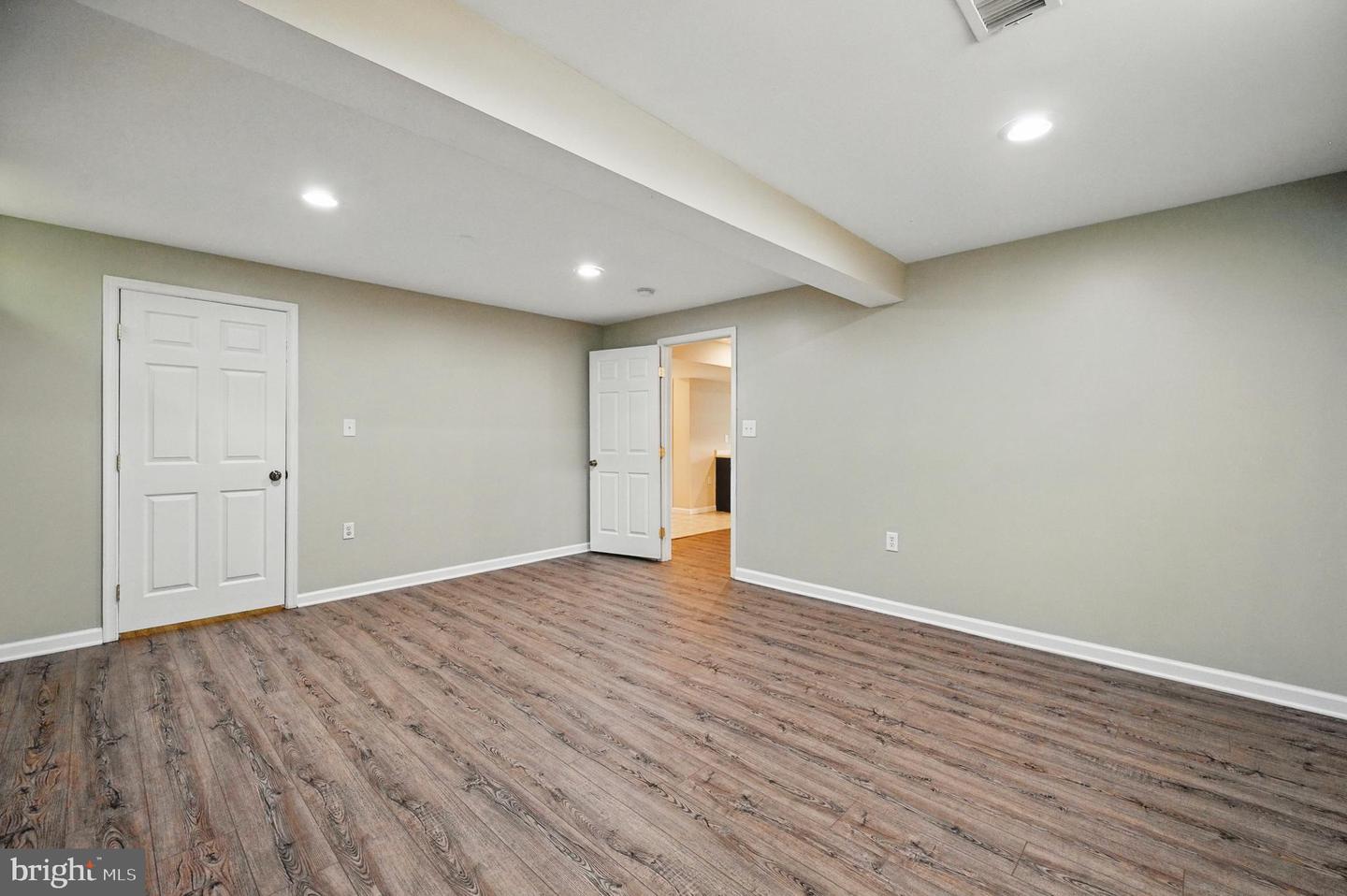 10861 HUNTER GATE WAY, RESTON, Virginia 20194, 4 Bedrooms Bedrooms, ,3 BathroomsBathrooms,Residential,For sale,10861 HUNTER GATE WAY,VAFX2243380 MLS # VAFX2243380