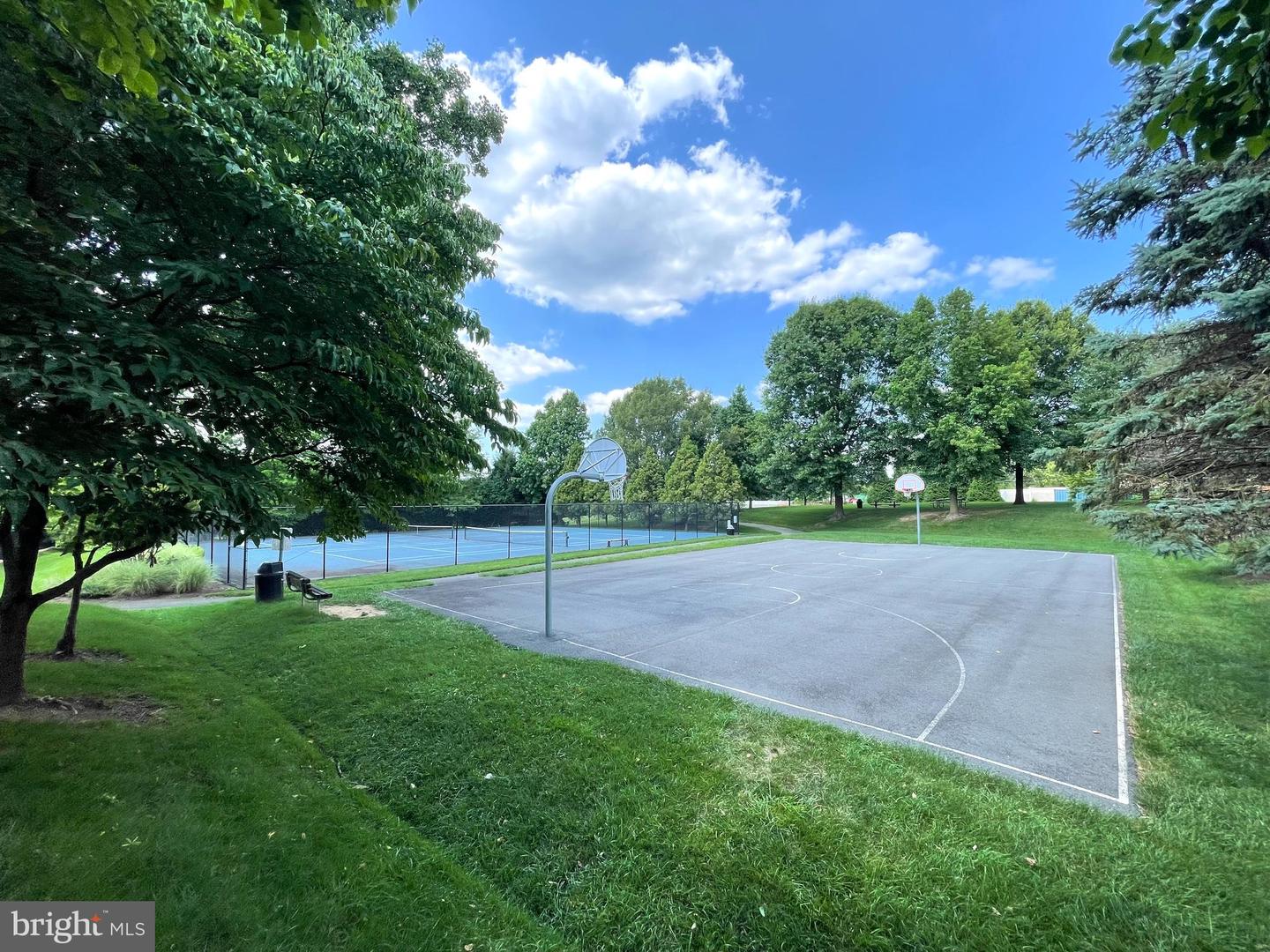 10861 HUNTER GATE WAY, RESTON, Virginia 20194, 4 Bedrooms Bedrooms, ,3 BathroomsBathrooms,Residential,For sale,10861 HUNTER GATE WAY,VAFX2243380 MLS # VAFX2243380