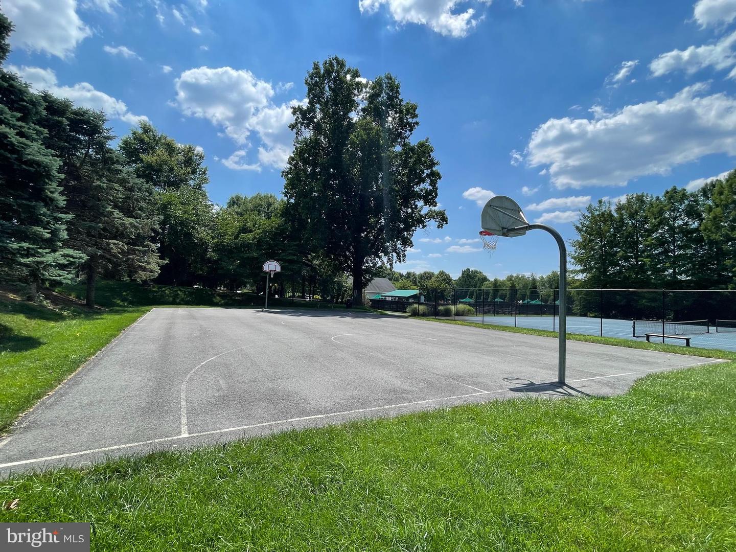 10861 HUNTER GATE WAY, RESTON, Virginia 20194, 4 Bedrooms Bedrooms, ,3 BathroomsBathrooms,Residential,For sale,10861 HUNTER GATE WAY,VAFX2243380 MLS # VAFX2243380