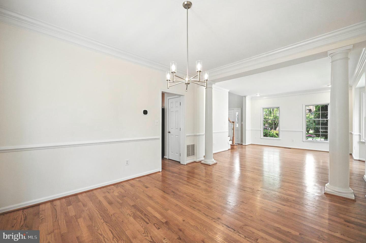 10861 HUNTER GATE WAY, RESTON, Virginia 20194, 4 Bedrooms Bedrooms, ,3 BathroomsBathrooms,Residential,For sale,10861 HUNTER GATE WAY,VAFX2243380 MLS # VAFX2243380