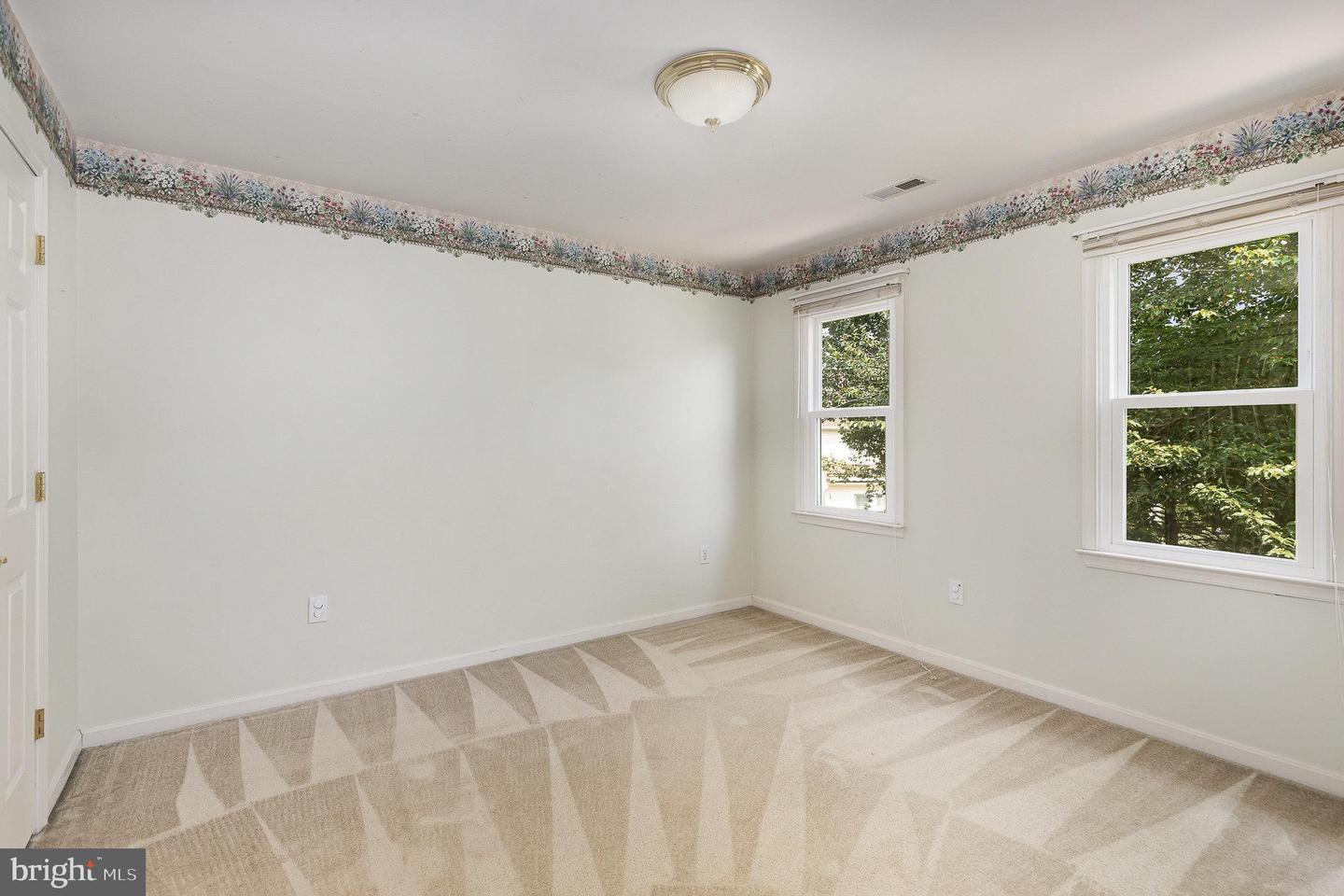 11 BASALT DR, FREDERICKSBURG, Virginia 22406, 5 Bedrooms Bedrooms, ,3 BathroomsBathrooms,Residential,For sale,11 BASALT DR,VAST2039244 MLS # VAST2039244