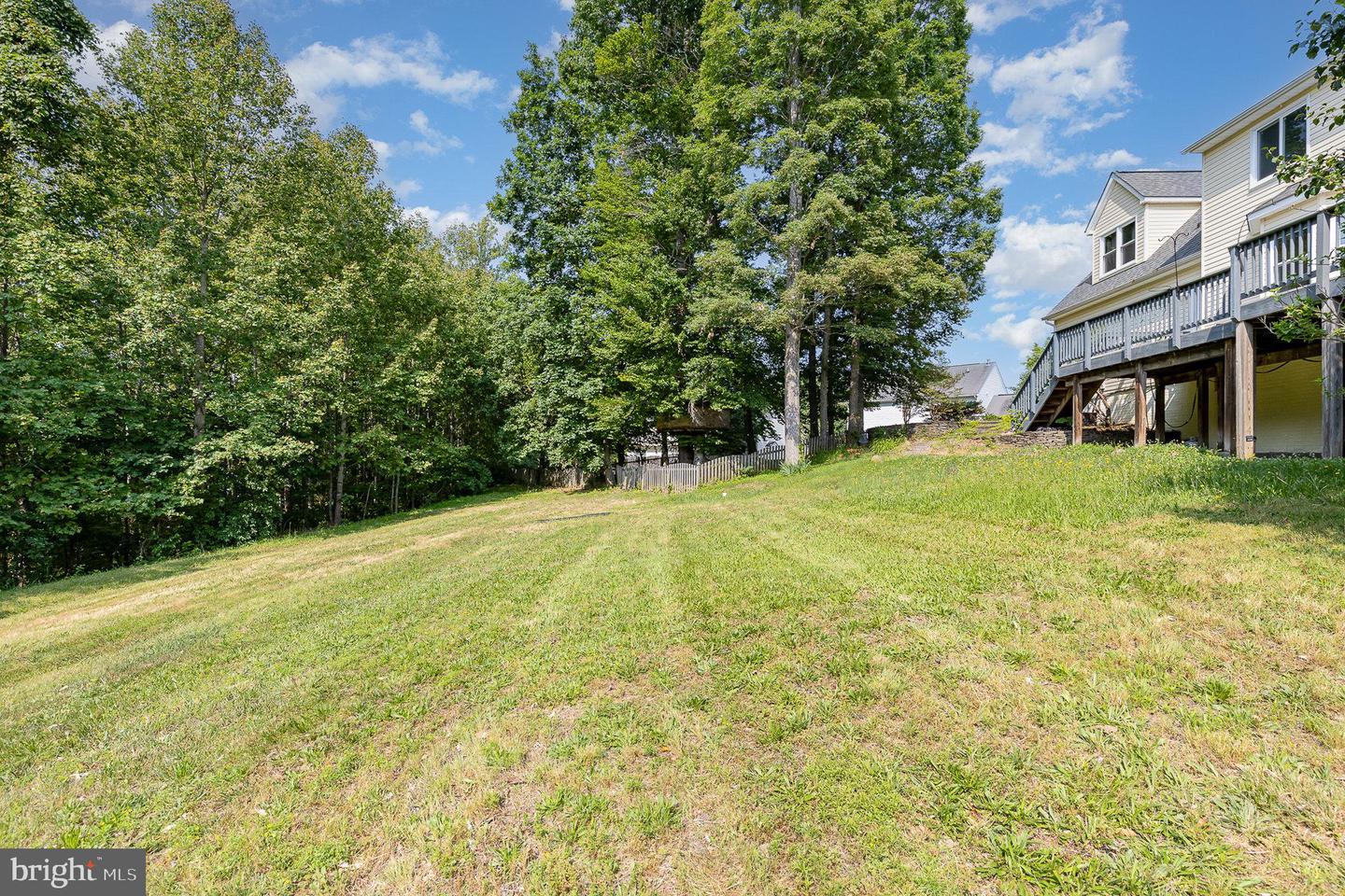 11 BASALT DR, FREDERICKSBURG, Virginia 22406, 5 Bedrooms Bedrooms, ,3 BathroomsBathrooms,Residential,For sale,11 BASALT DR,VAST2039244 MLS # VAST2039244