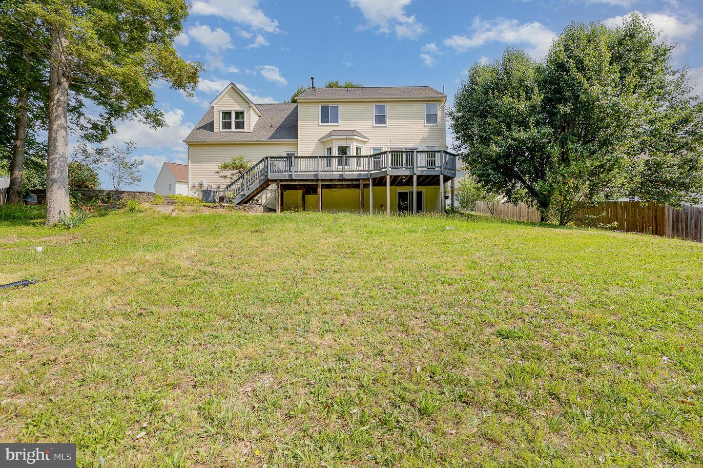 11 BASALT DR, FREDERICKSBURG, Virginia 22406, 5 Bedrooms Bedrooms, ,3 BathroomsBathrooms,Residential,For sale,11 BASALT DR,VAST2039244 MLS # VAST2039244
