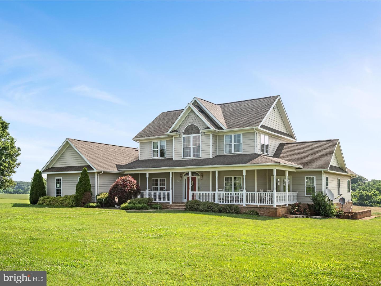 78 OLD GRADE RD, STRASBURG, Virginia 22657, 3 Bedrooms Bedrooms, ,3 BathroomsBathrooms,Residential,For sale,78 OLD GRADE RD,VASH2011584 MLS # VASH2011584