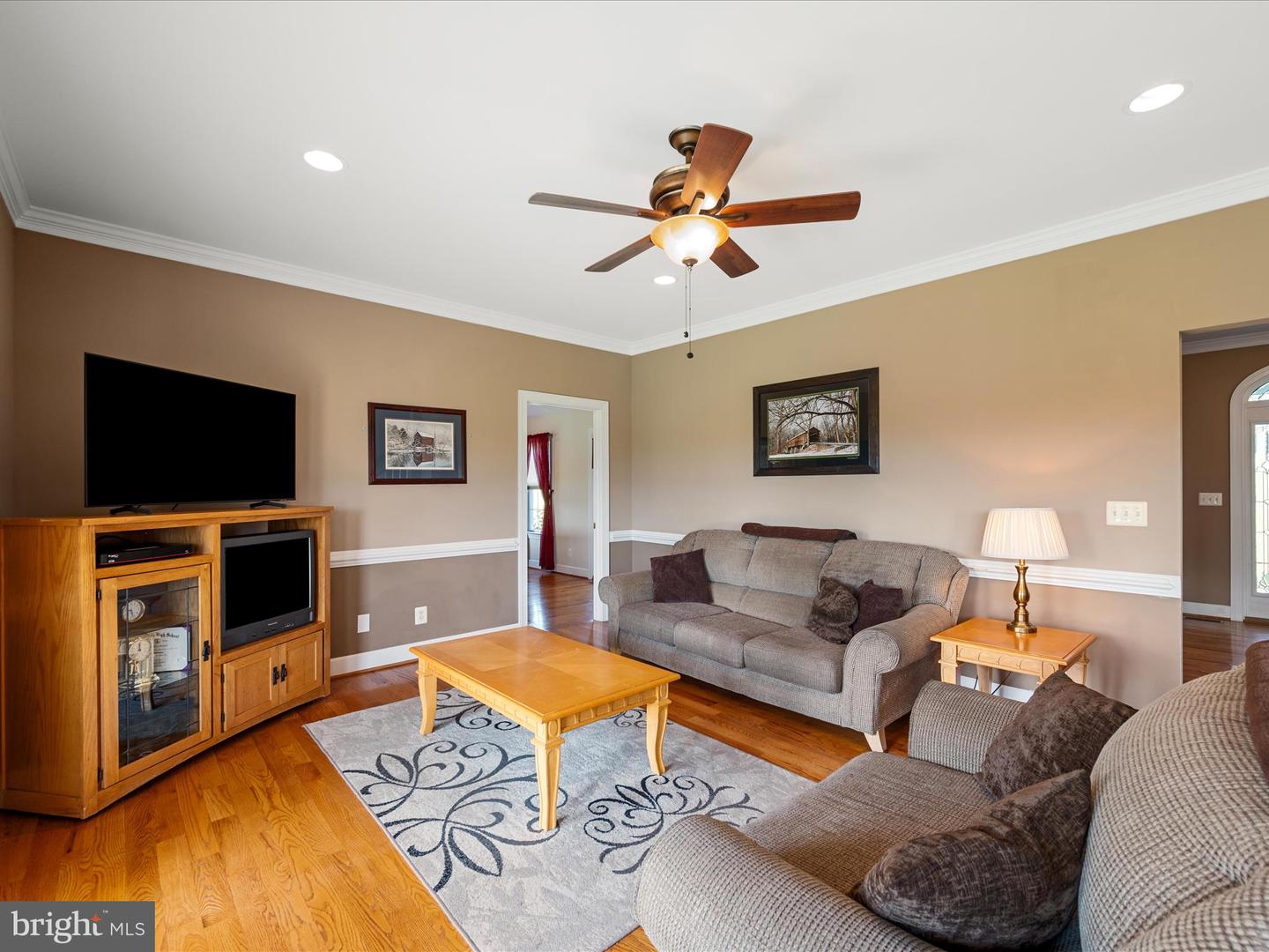78 OLD GRADE RD, STRASBURG, Virginia 22657, 3 Bedrooms Bedrooms, ,3 BathroomsBathrooms,Residential,For sale,78 OLD GRADE RD,VASH2011584 MLS # VASH2011584