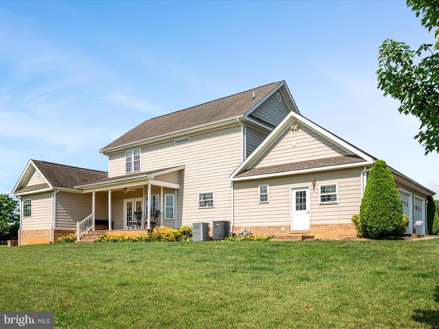 78 OLD GRADE RD, STRASBURG, Virginia 22657, 3 Bedrooms Bedrooms, ,3 BathroomsBathrooms,Residential,For sale,78 OLD GRADE RD,VASH2011584 MLS # VASH2011584