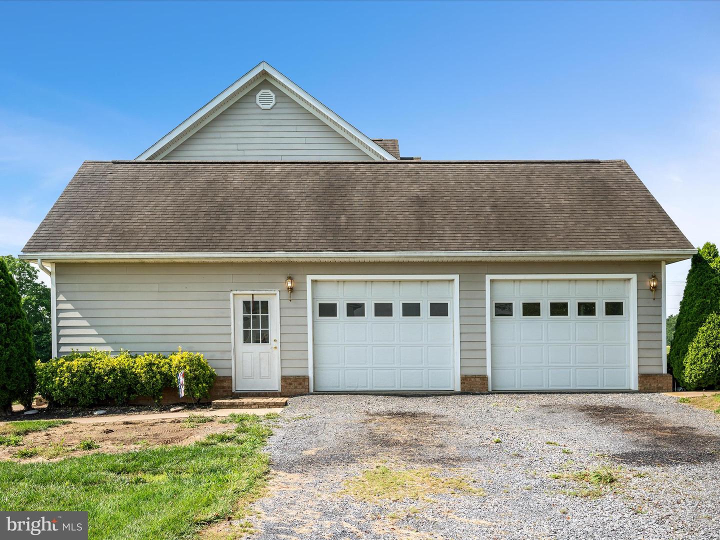 78 OLD GRADE RD, STRASBURG, Virginia 22657, 3 Bedrooms Bedrooms, ,3 BathroomsBathrooms,Residential,For sale,78 OLD GRADE RD,VASH2011584 MLS # VASH2011584
