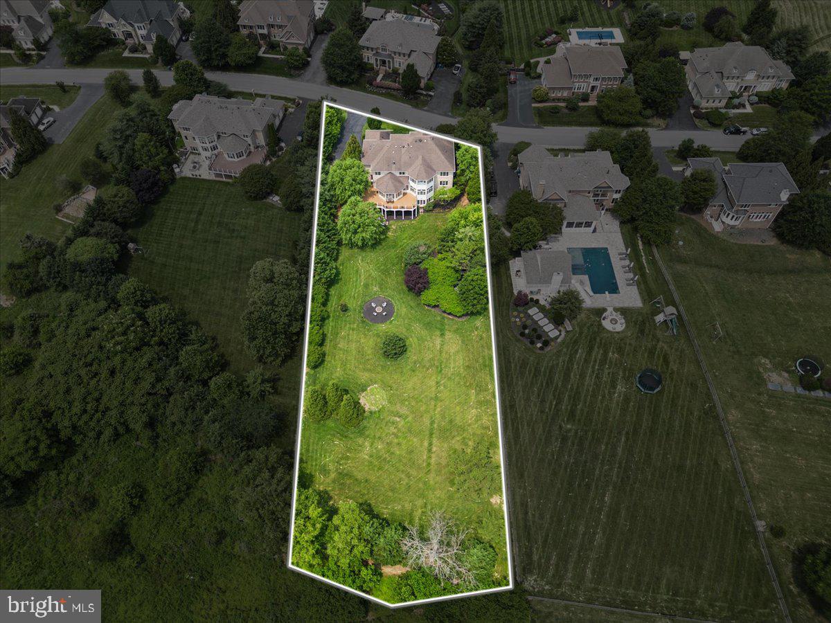 20428 CRIMSON PL, LEESBURG, Virginia 20175, 7 Bedrooms Bedrooms, ,5 BathroomsBathrooms,Residential,For sale,20428 CRIMSON PL,VALO2098168 MLS # VALO2098168